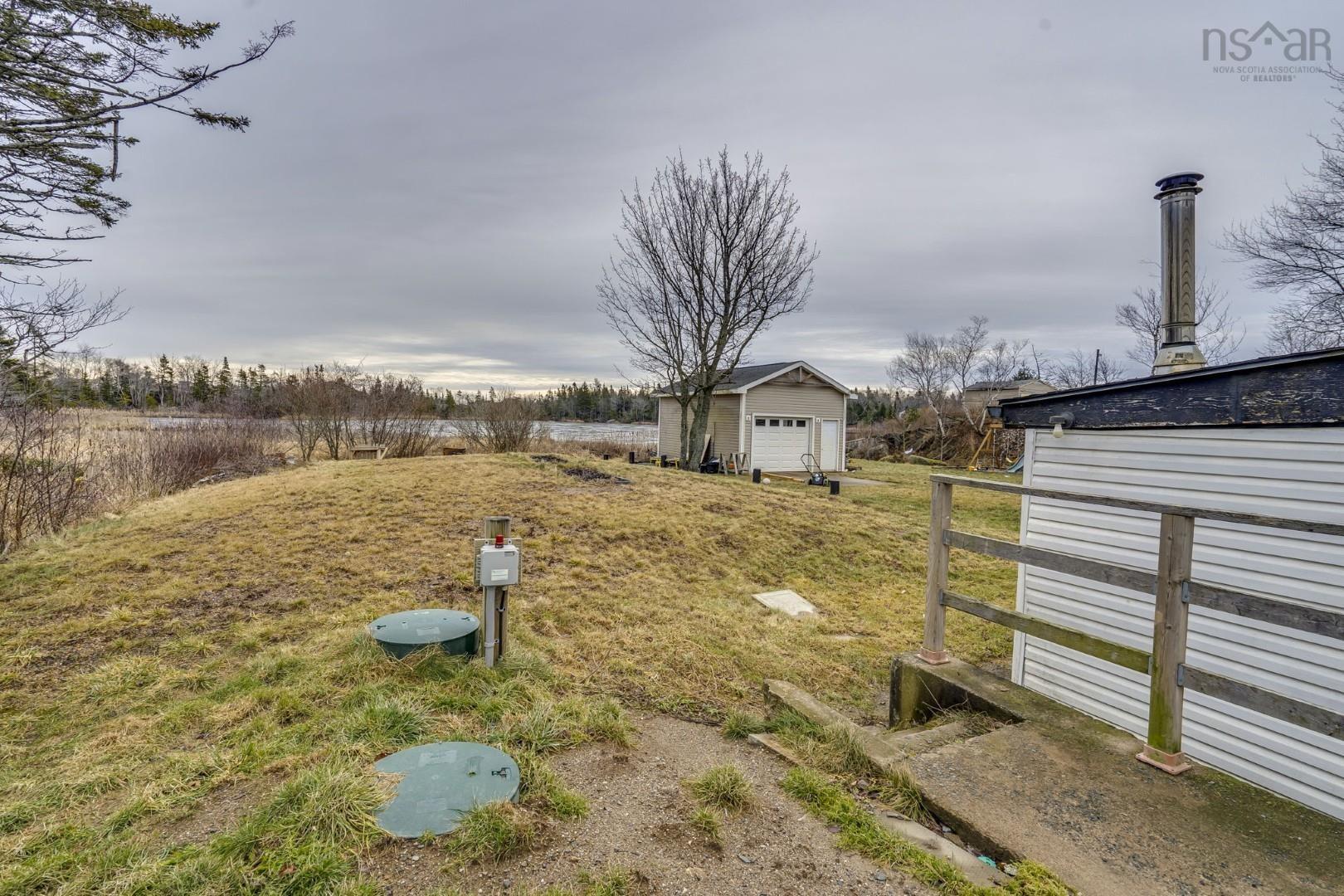 746/748 Old Sambro Road, Harrietsfield, NS (MLS 202601299)