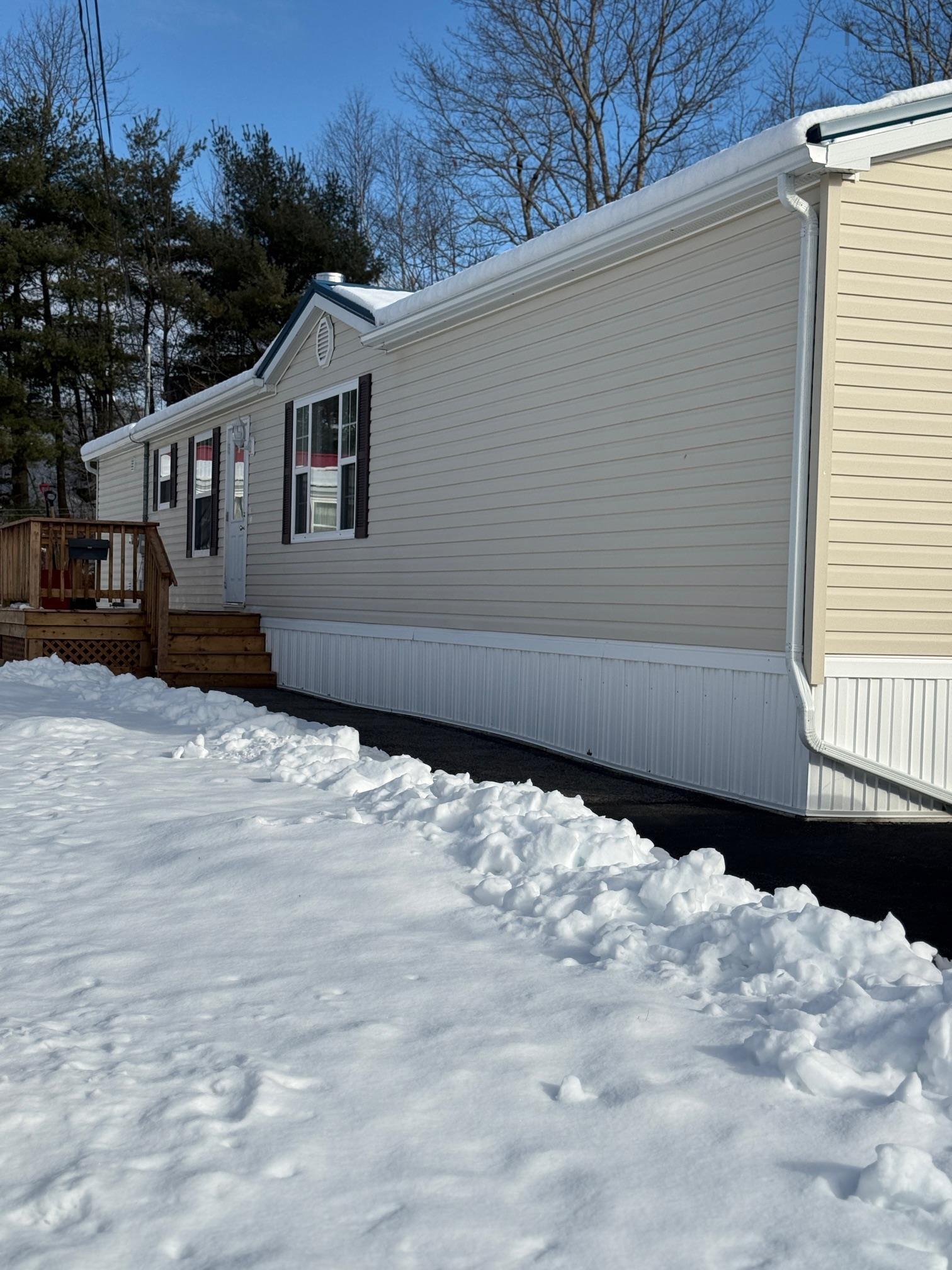 $257,800.00: 174 Sherbrooke Avenue, Bridgewater