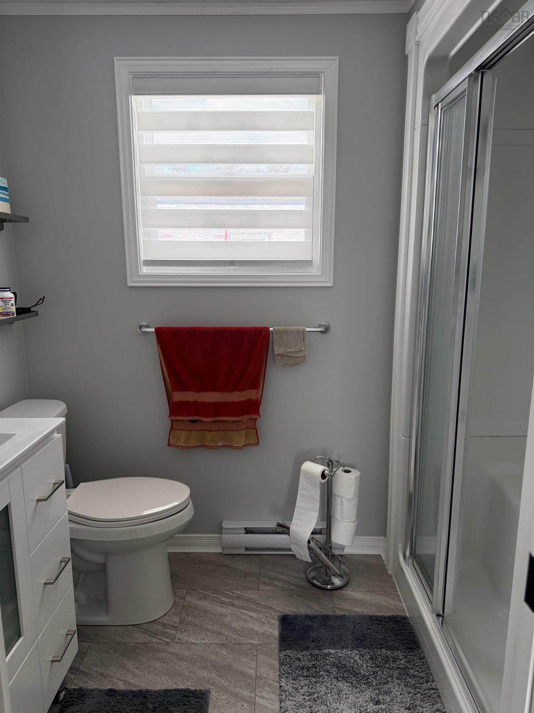 $257,800.00: 174 Sherbrooke Avenue, Bridgewater