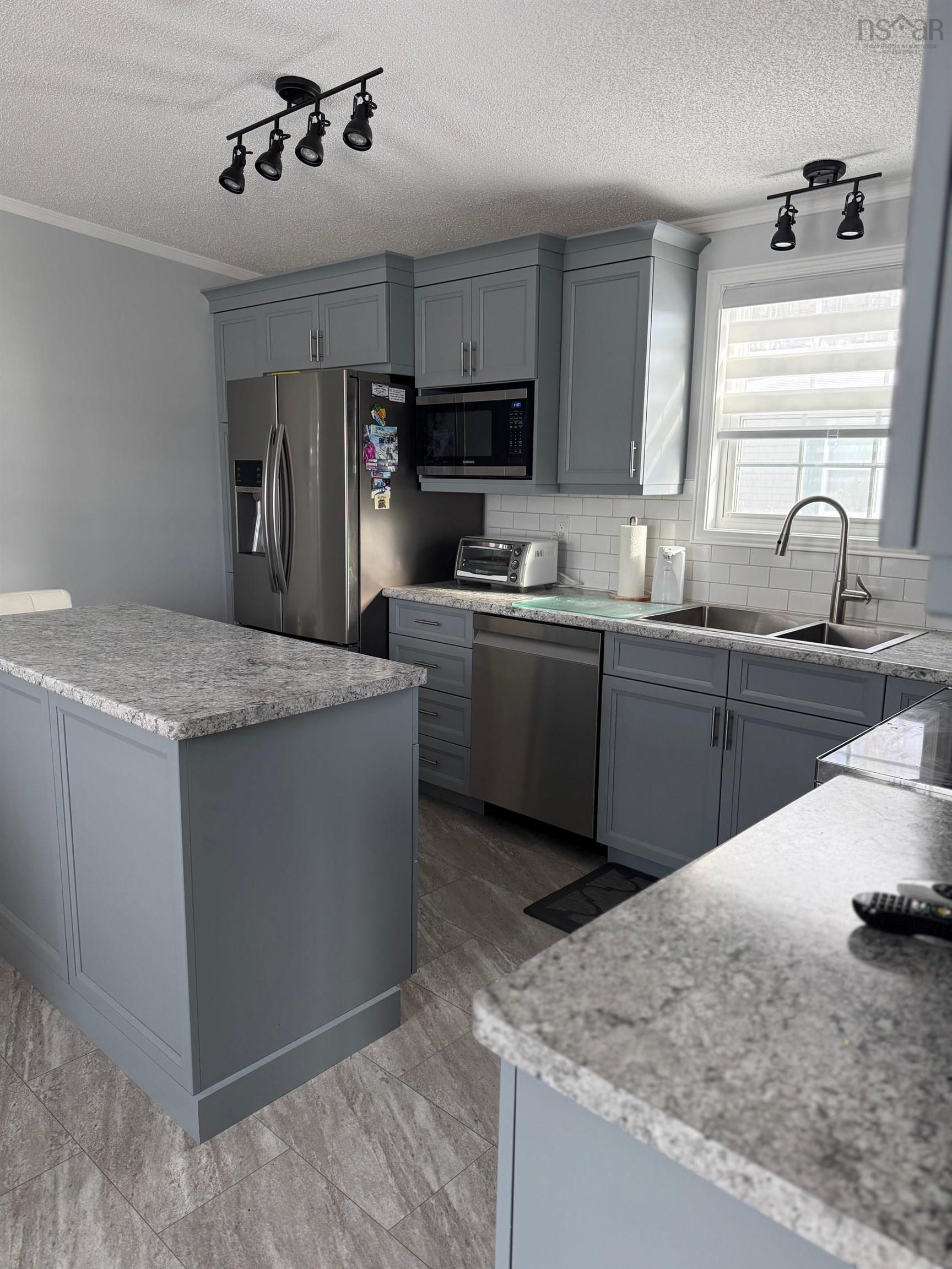 $257,800.00: 174 Sherbrooke Avenue, Bridgewater