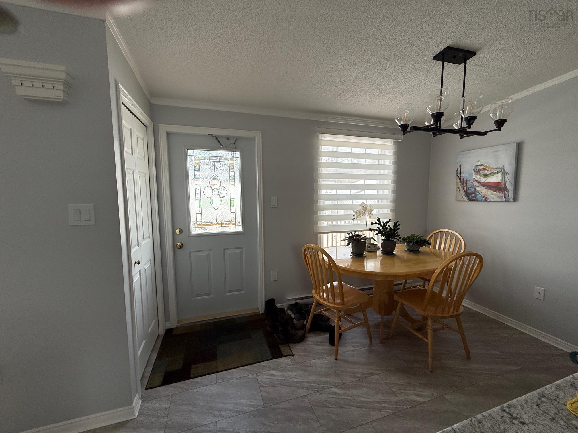 $257,800.00: 174 Sherbrooke Avenue, Bridgewater