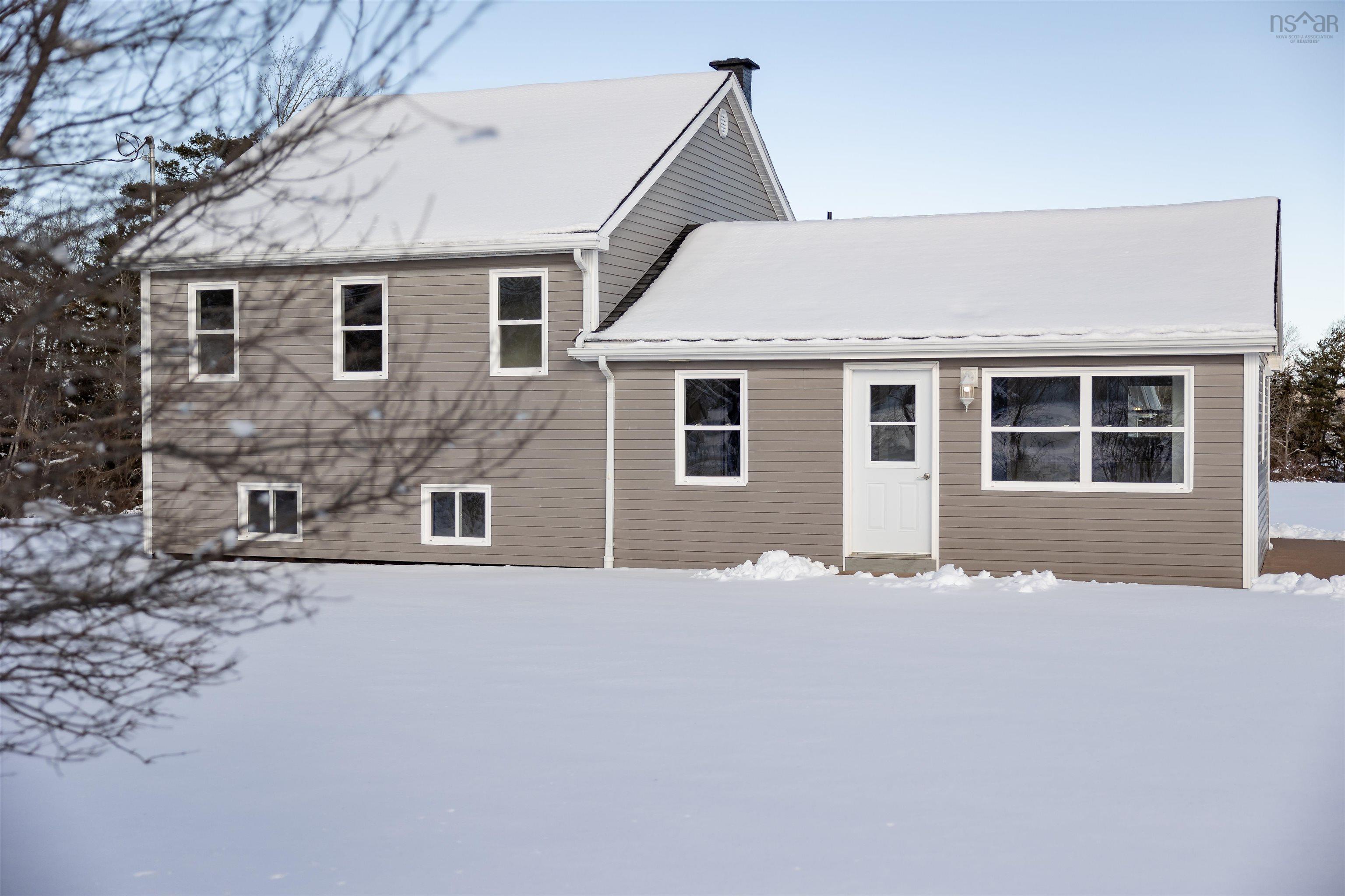 $399,000.00: 1592 Granton Abercrombie Road, Abercrombie