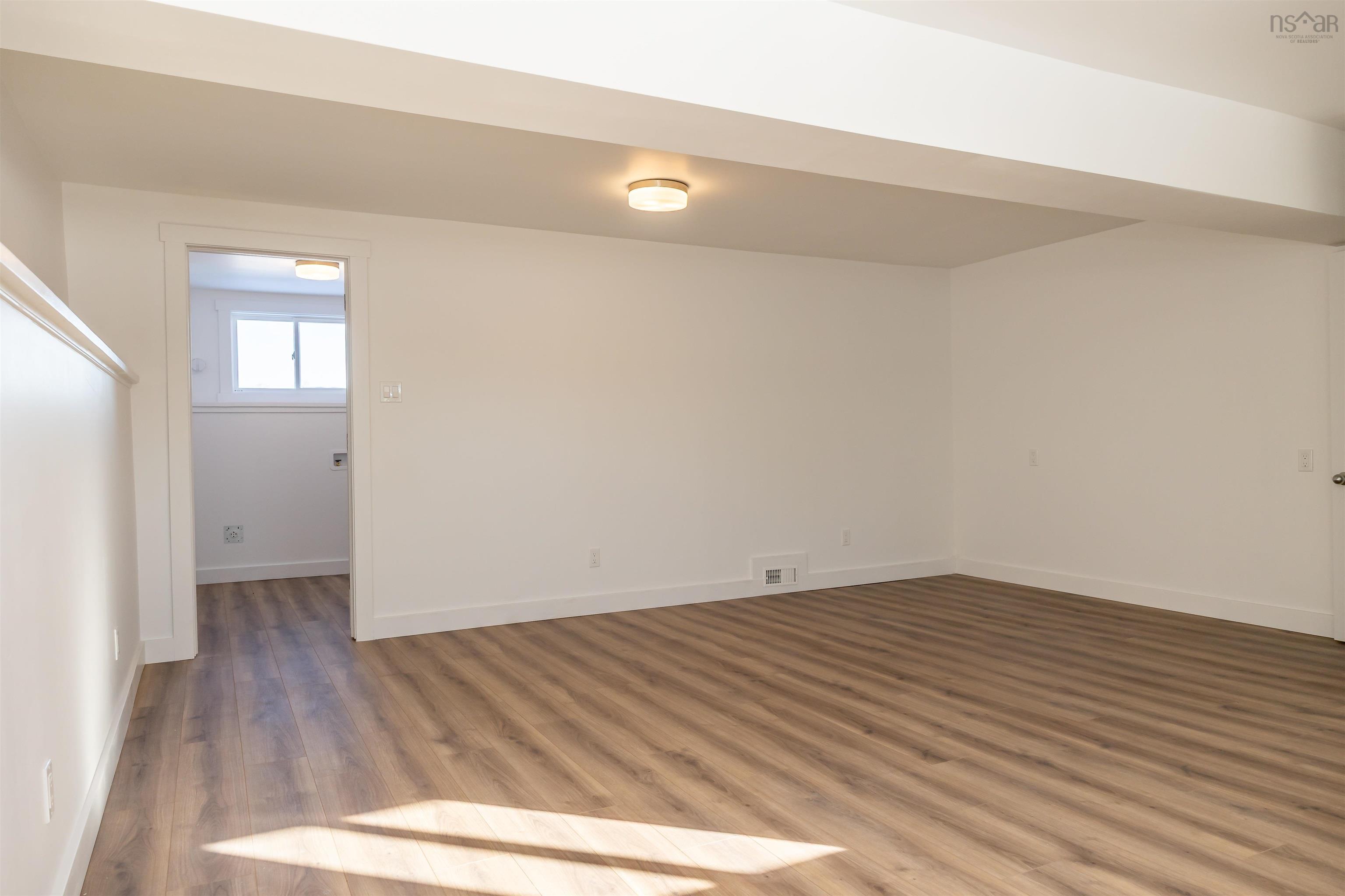 $399,000.00: 1592 Granton Abercrombie Road, Abercrombie