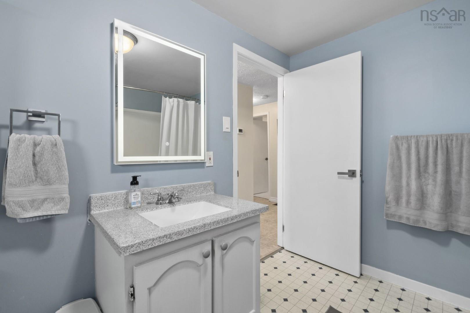 27 Back Lane, Terence Bay, NS (MLS 202601322)