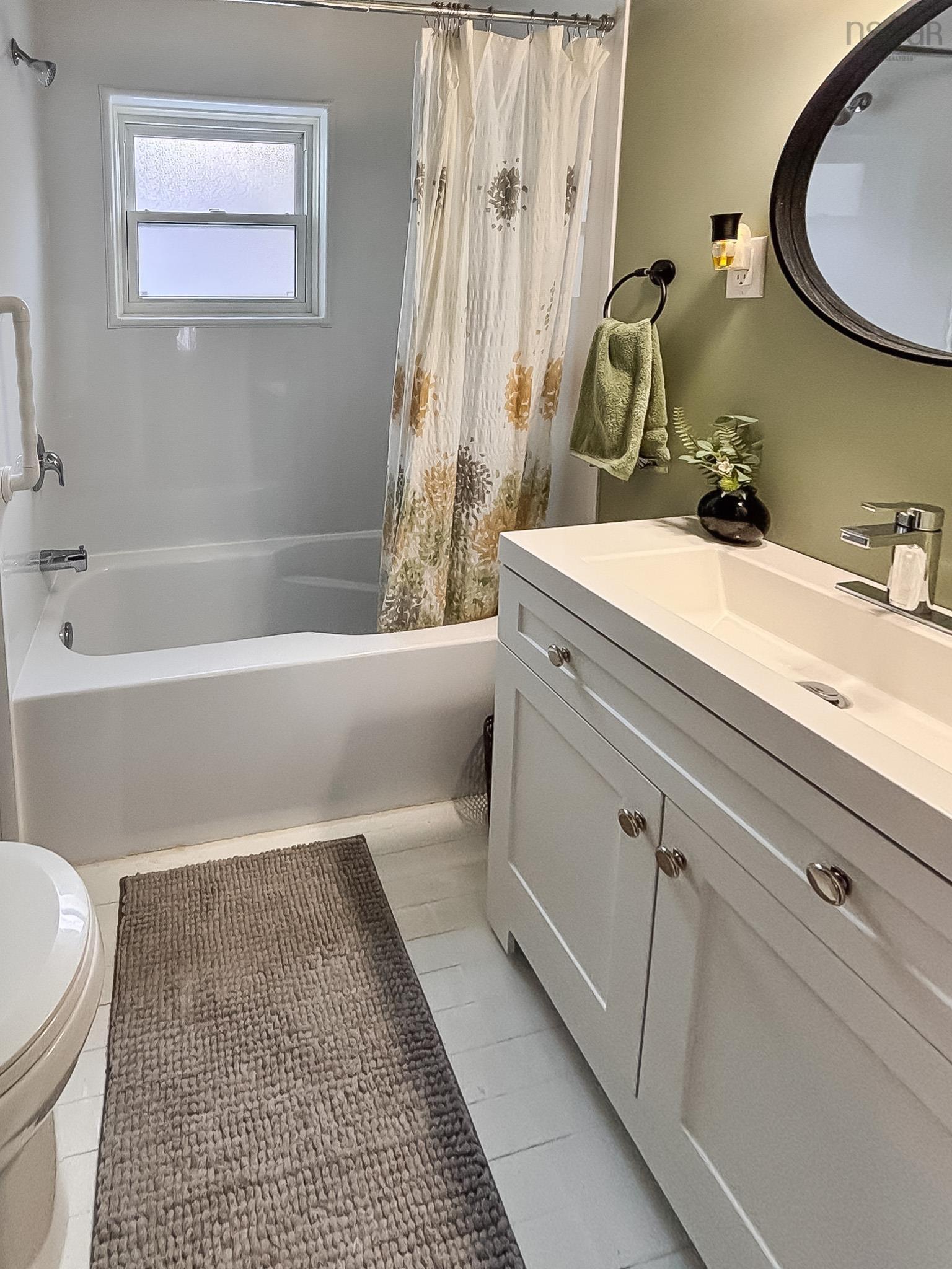 $595,000.00: 3380 Highway 331, Lahave