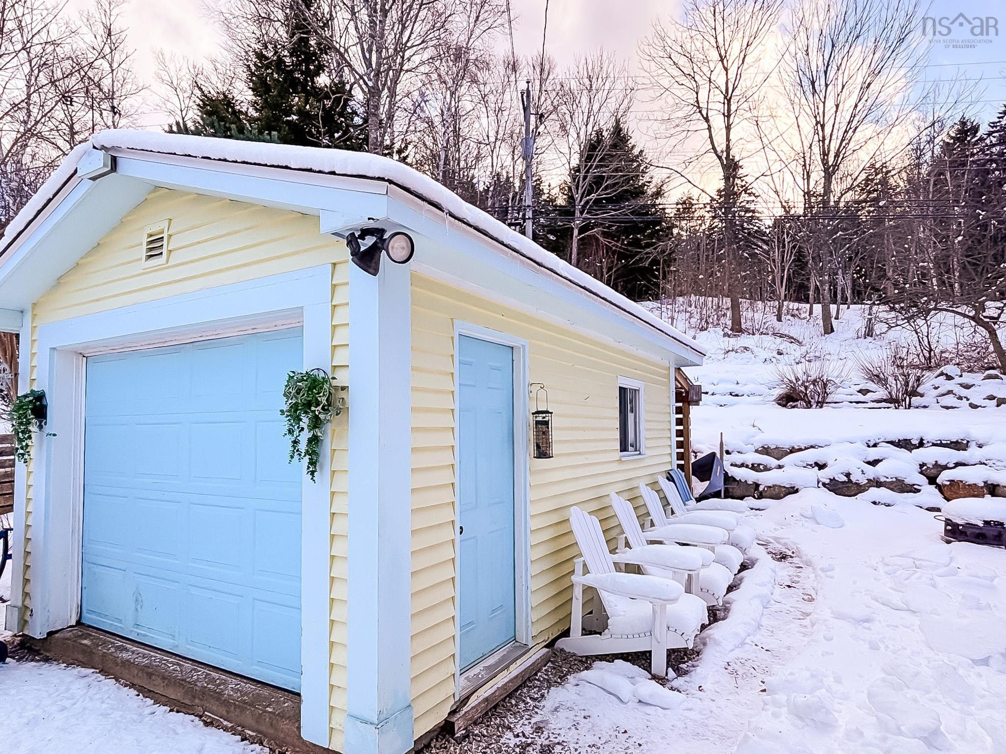 $595,000.00: 3380 Highway 331, Lahave