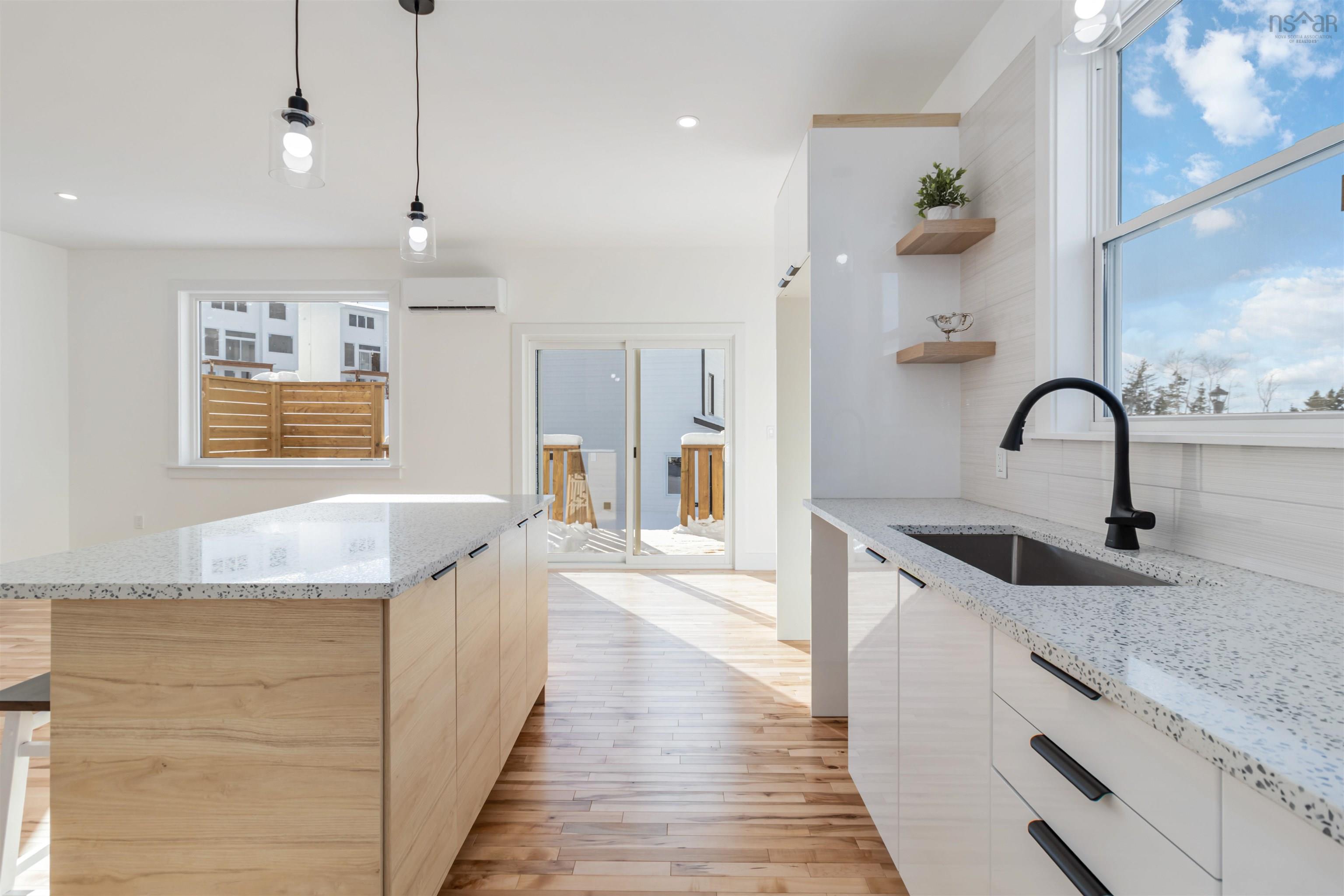 $730,000.00: 164 Provence Way, Timberlea