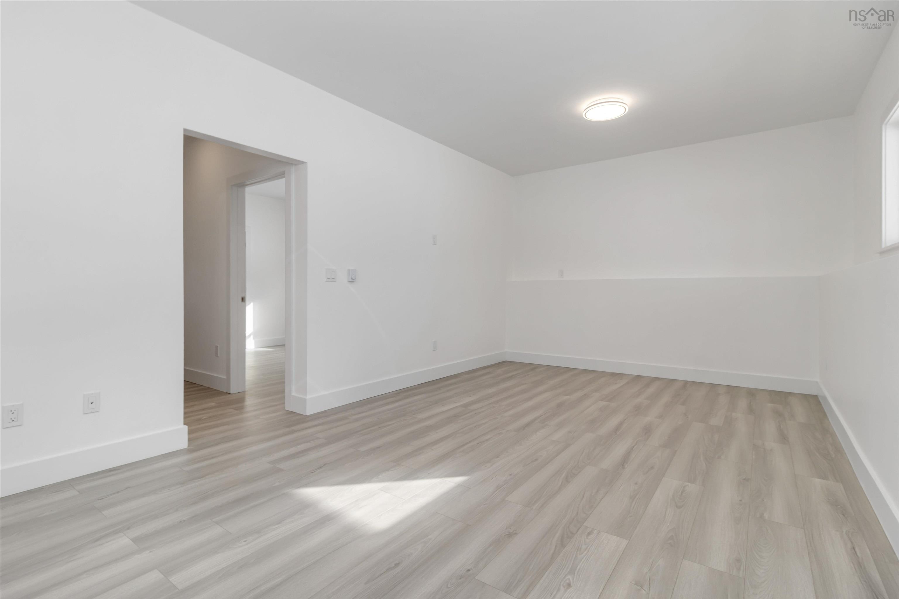 $730,000.00: 164 Provence Way, Timberlea