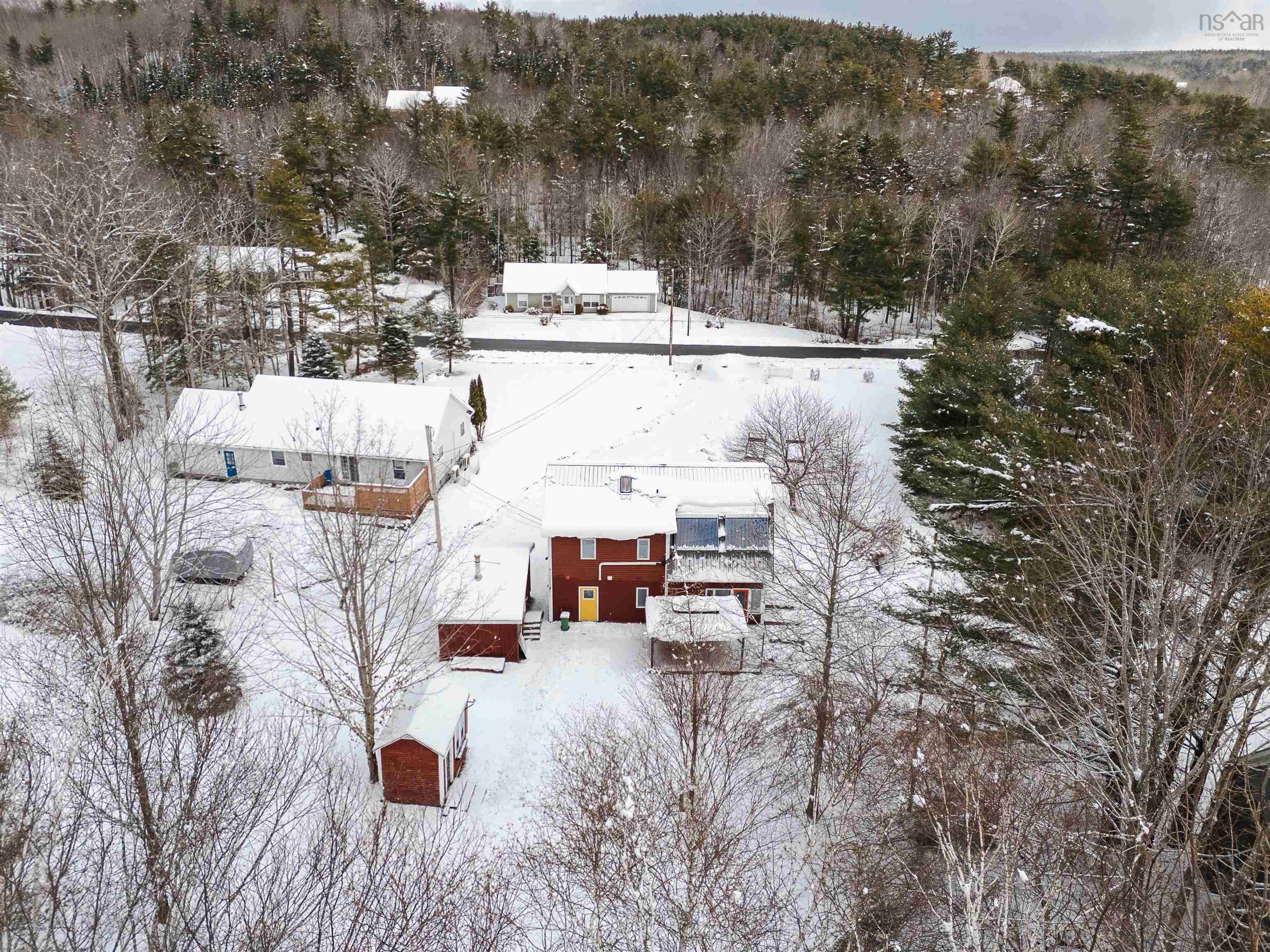 $525,000.00: 21 Long Hill Road, Mahone Bay