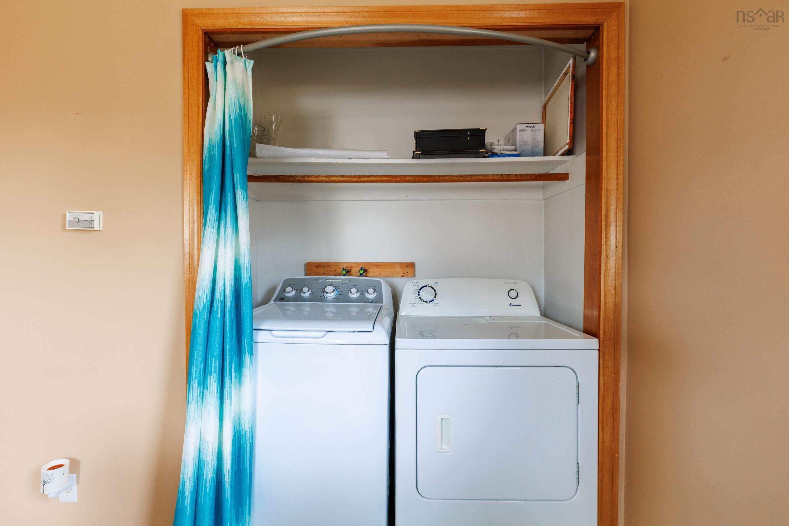 $380,000.00: 32 Chemin Des Bourque, Ste. Anne Du Ruisseau