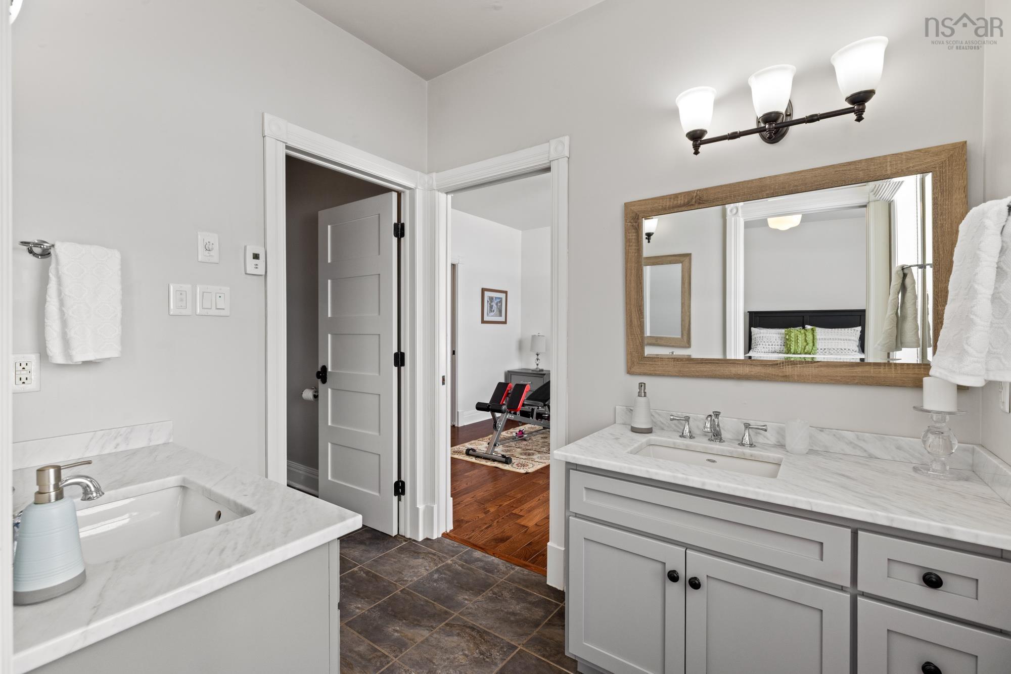 $1,725,000.00: 1911 Granton Abercrombie Road, Abercrombie