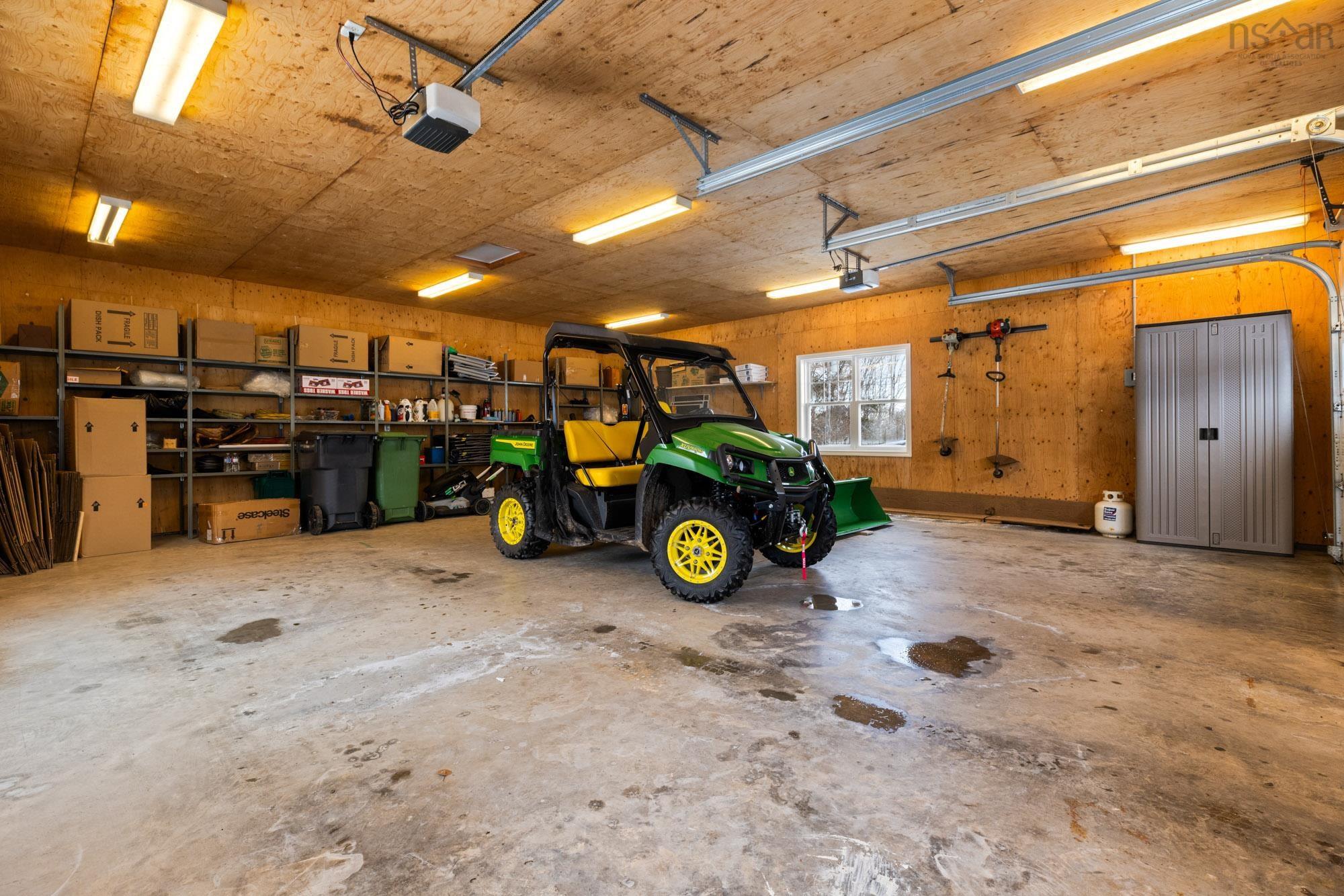 $1,725,000.00: 1911 Granton Abercrombie Road, Abercrombie