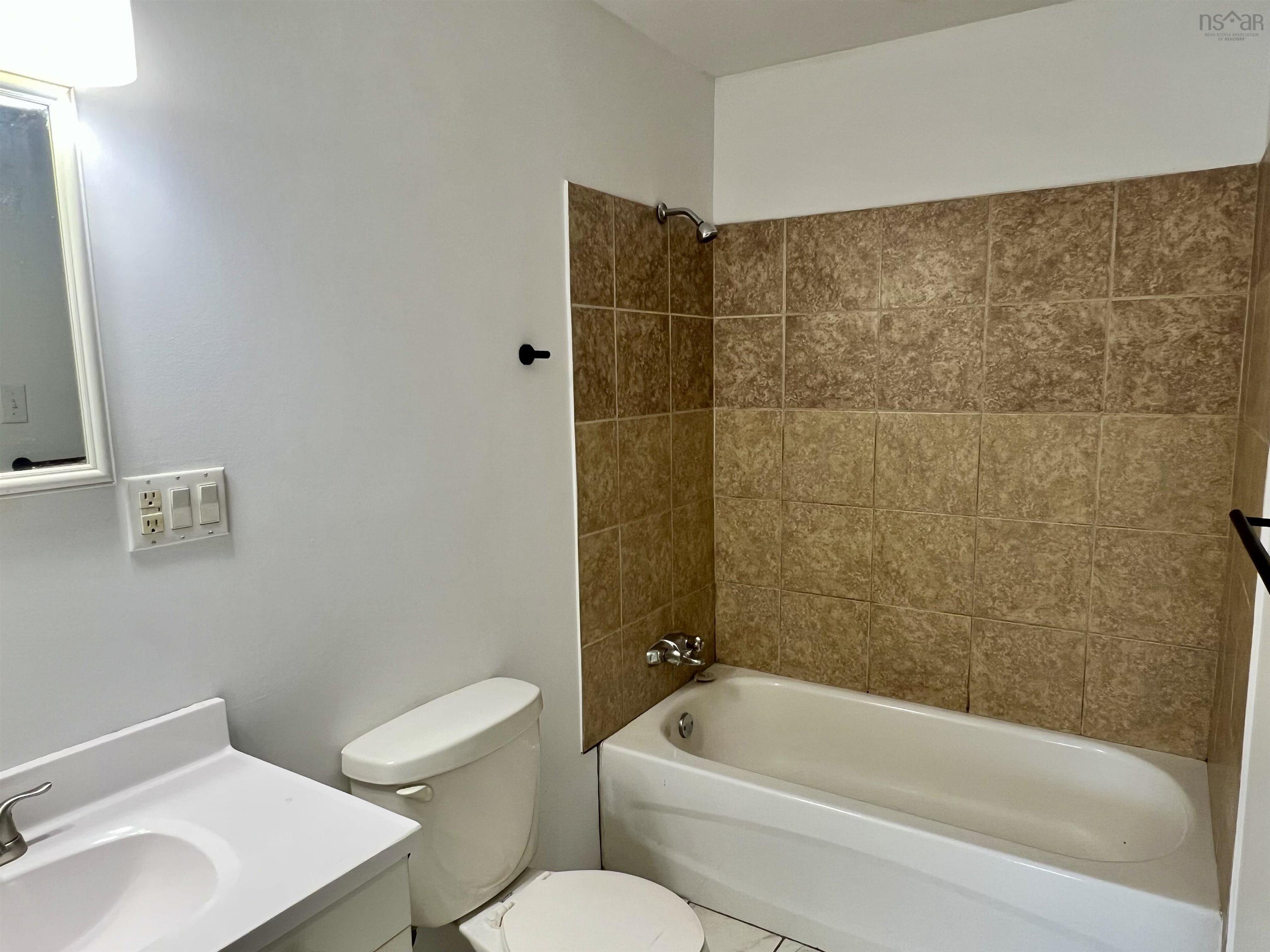 $199,000.00: 2121 Union Street, Westville