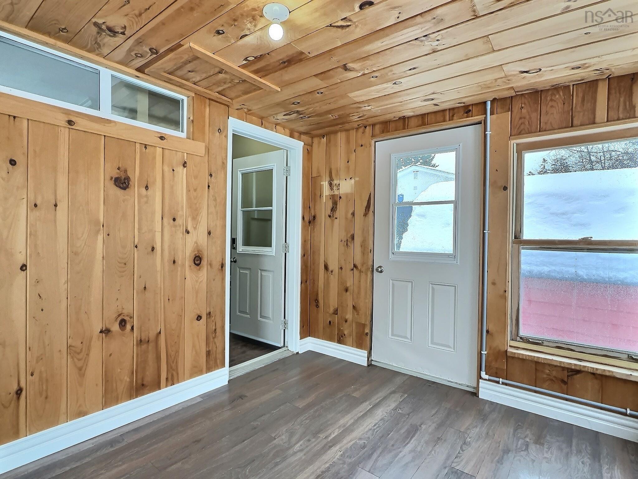 $399,000.00: 452 Pleasant Street, Truro