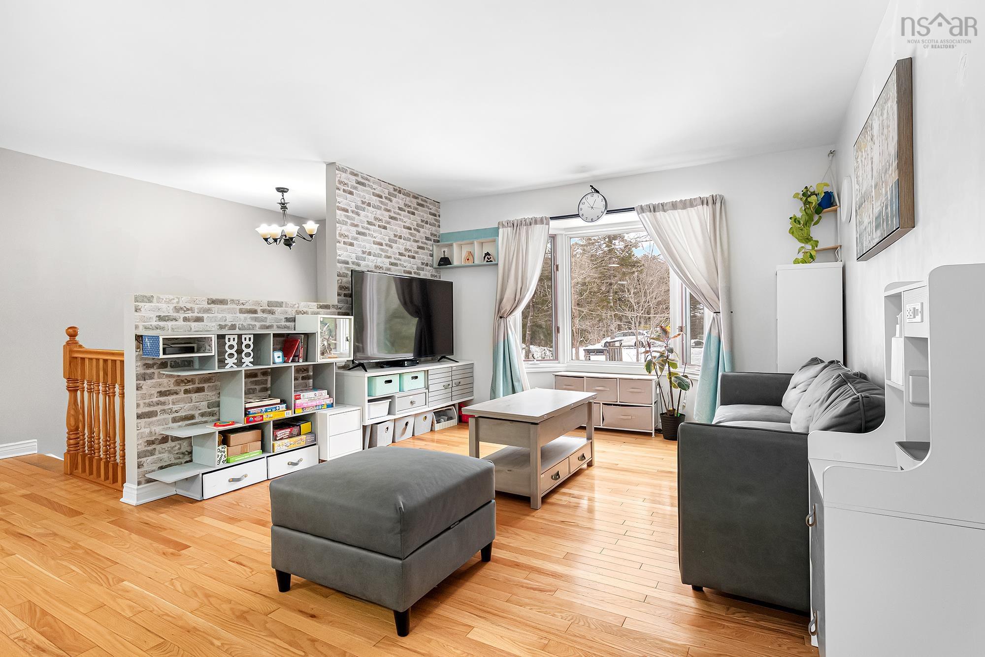 45 Rockcliffe Crescent, Hammonds Plains, NS (MLS 202601498)