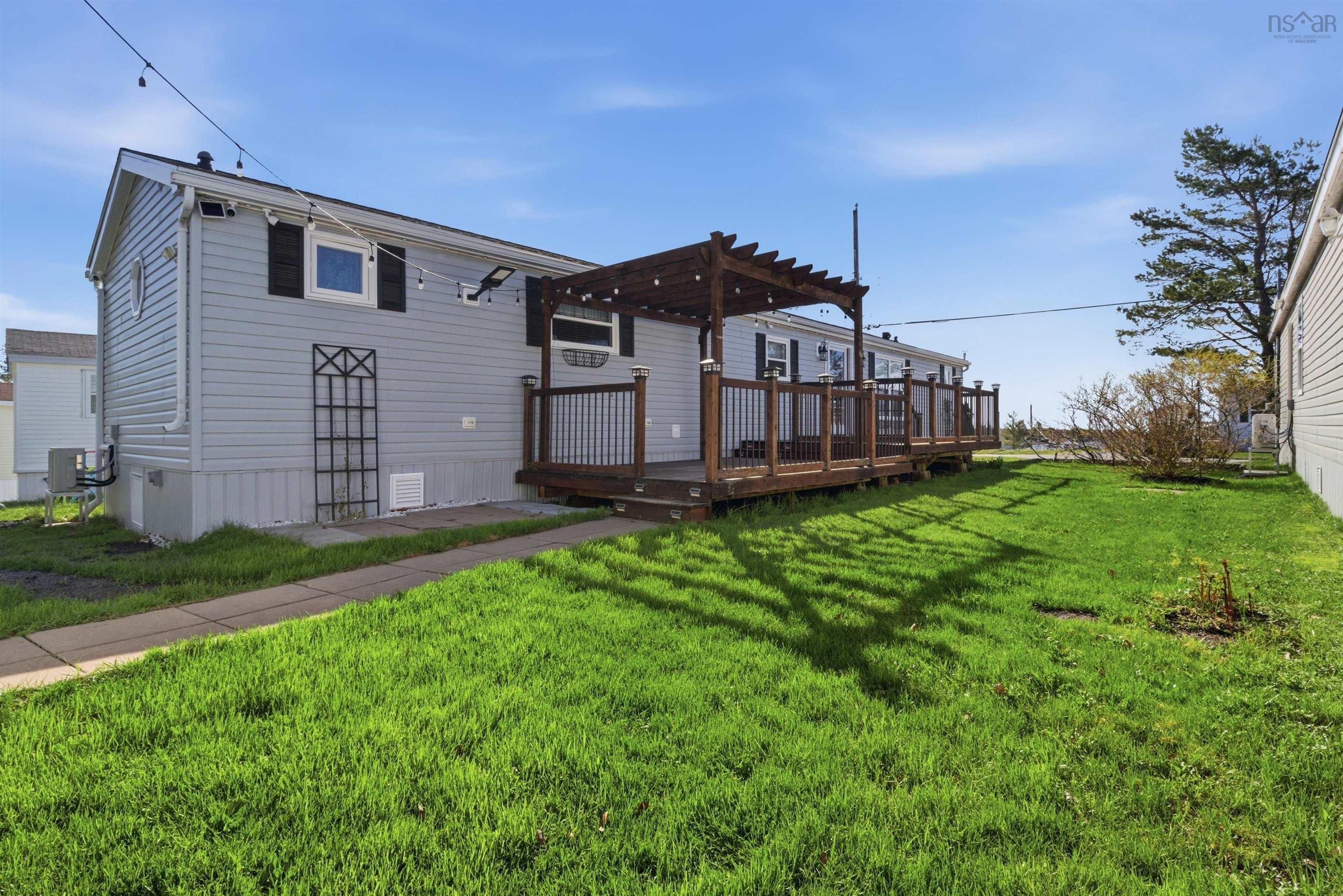 15 Bruce Street, Mount Uniacke, NS (MLS 202601507)