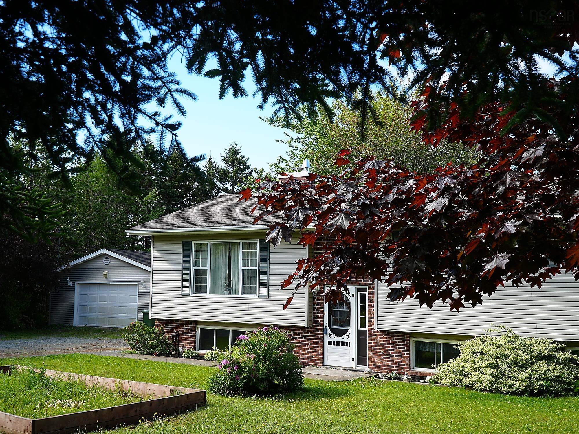 76 James Roy Drive, Porters Lake, NS (MLS 202601525)