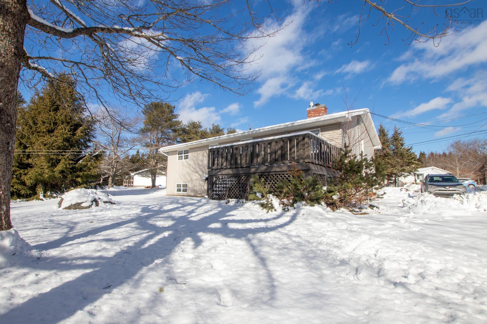 76 James Roy Drive, Porters Lake, NS (MLS 202601525)