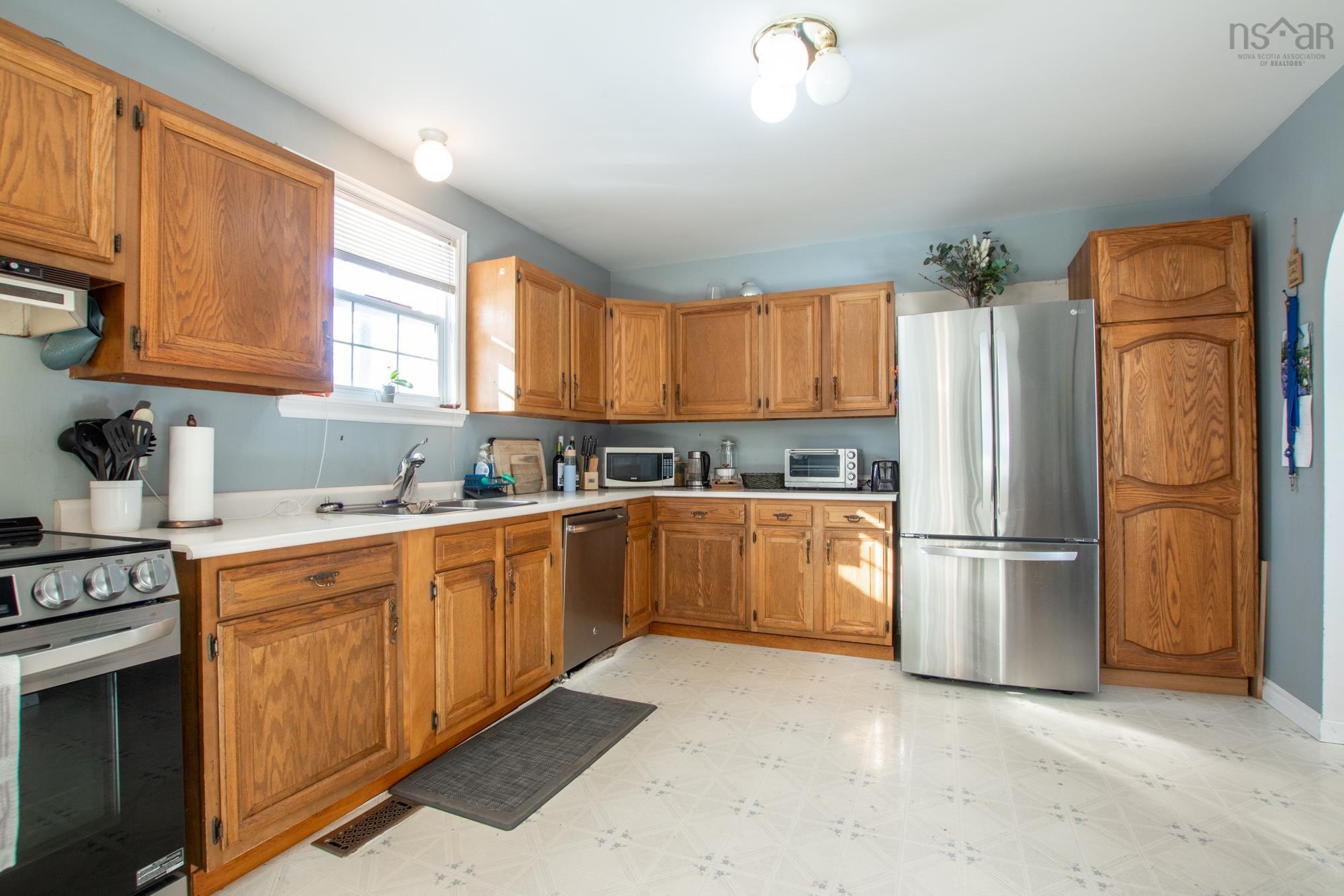 76 James Roy Drive, Porters Lake, NS (MLS 202601525)