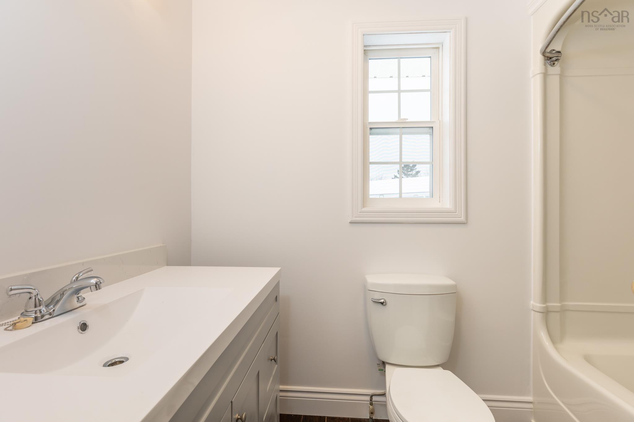 $344,900.00: 6 Placid Court, Yarmouth