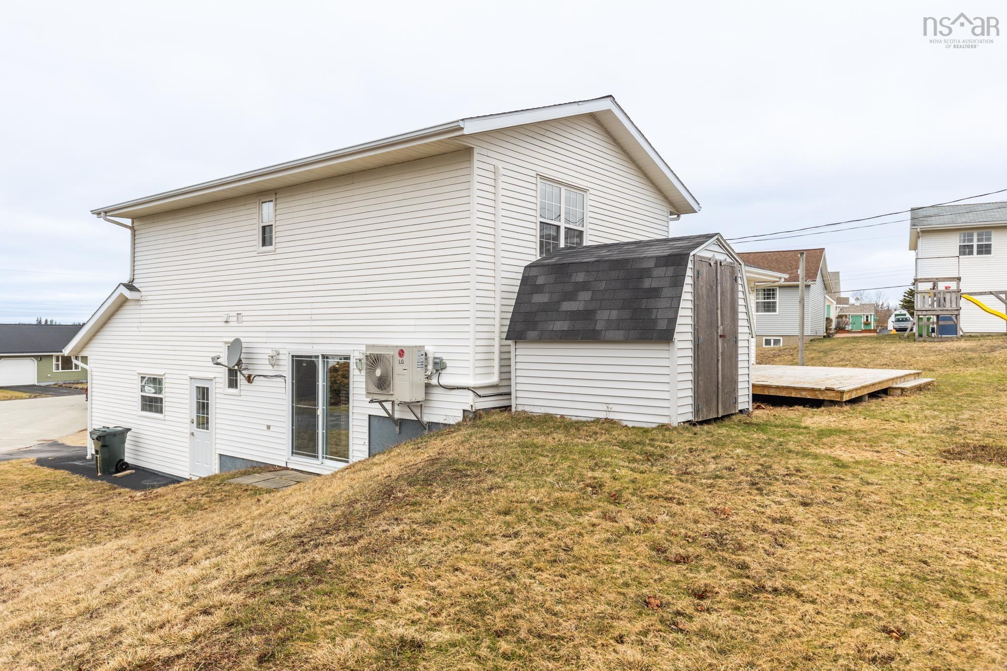 $344,900.00: 6 Placid Court, Yarmouth