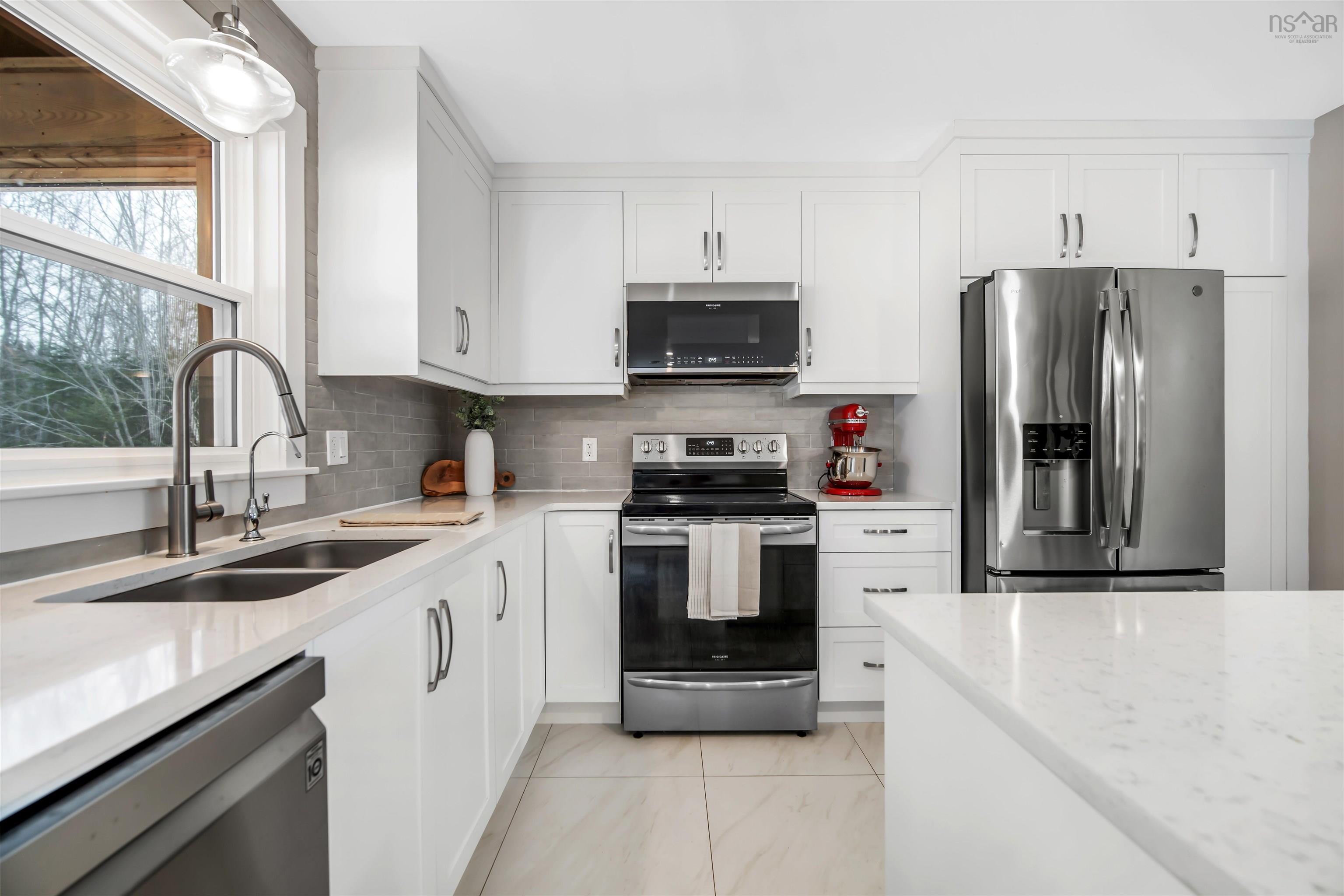 1465 Mccabe Lake Drive, Middle Sackville, NS (MLS 202601544)