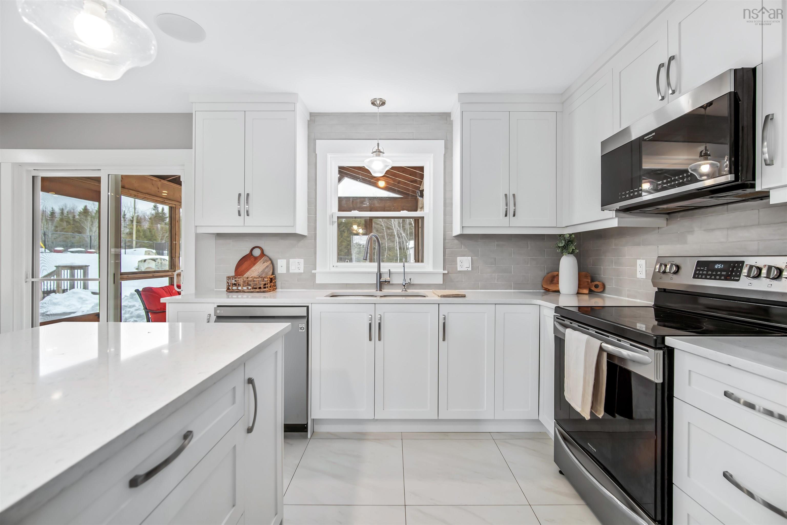 1465 Mccabe Lake Drive, Middle Sackville, NS (MLS 202601544)