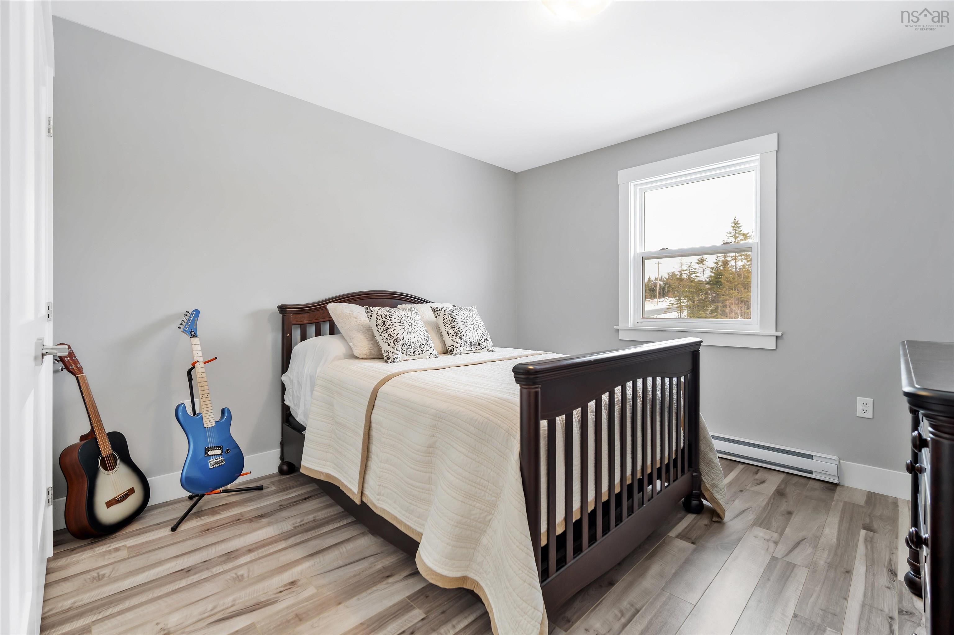 $989,900.00: 1465 McCabe Lake Drive, Middle Sackville