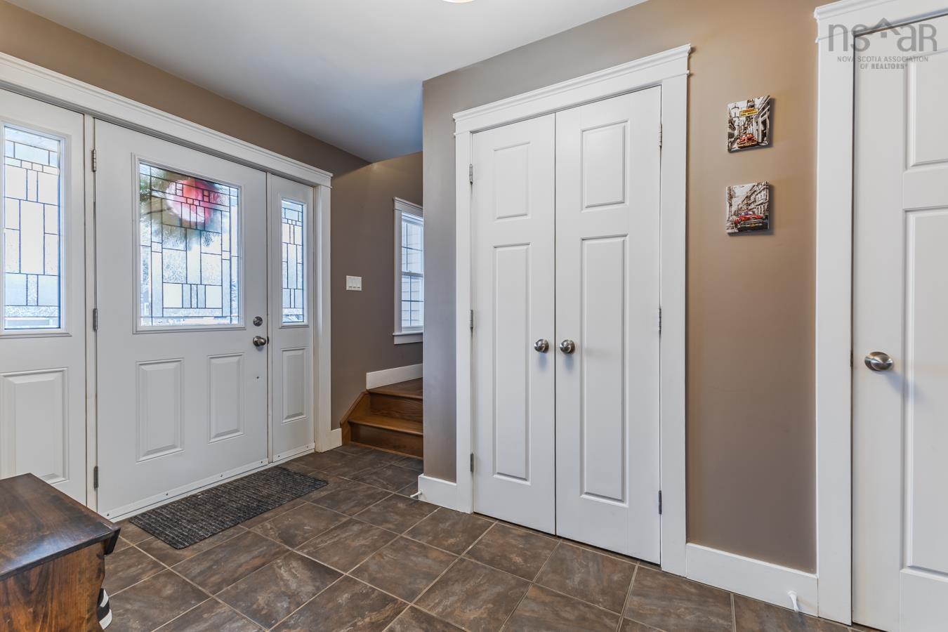 $569,900.00: 80 Burris Drive, Valley