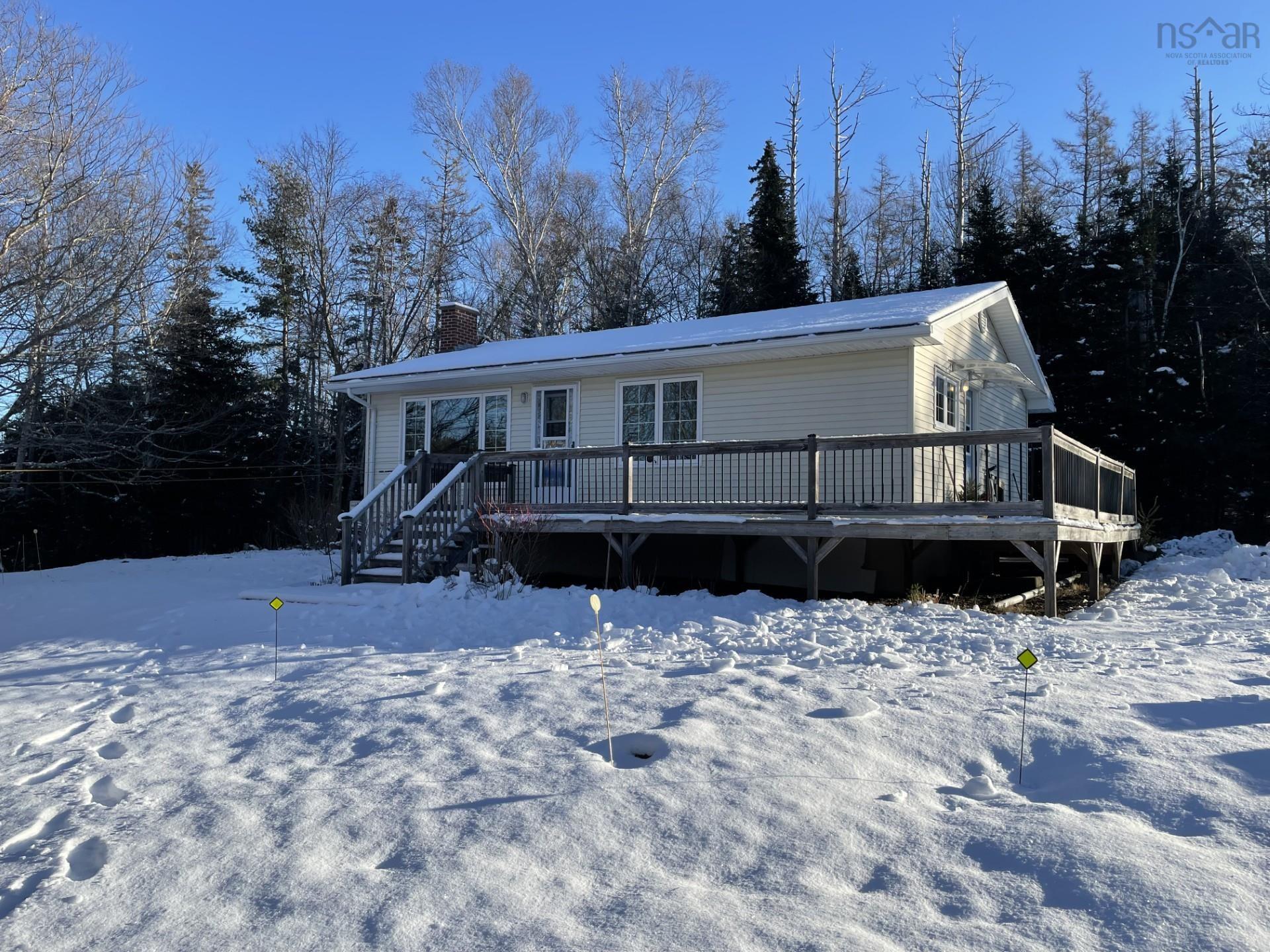 $289,000.00: 25 HIGHWAY 211, STILLWATR, N.S., Stillwater