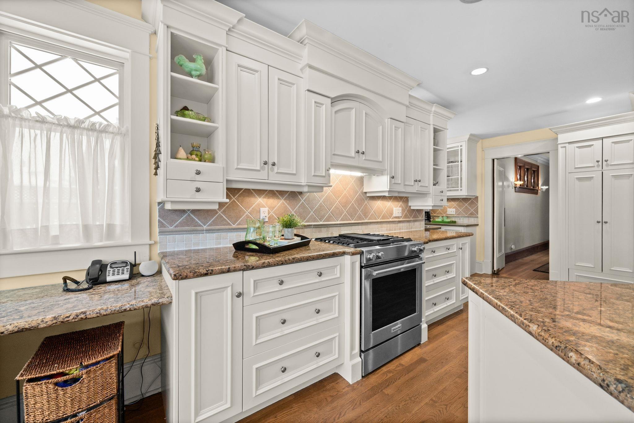 $2,225,000.00: 1950 Connaught Avenue, Halifax