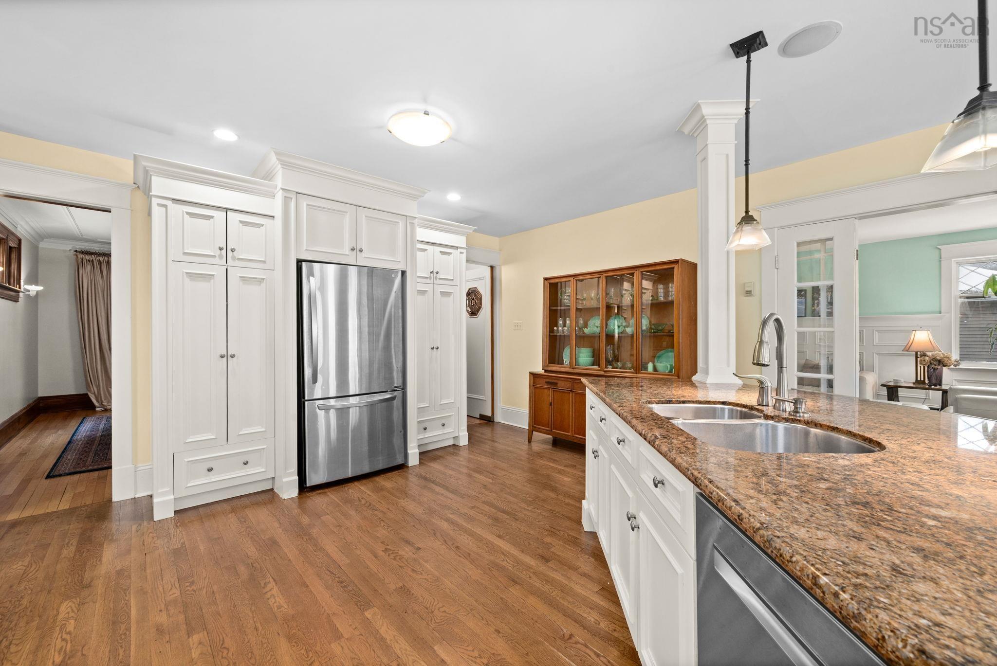 $2,225,000.00: 1950 Connaught Avenue, Halifax