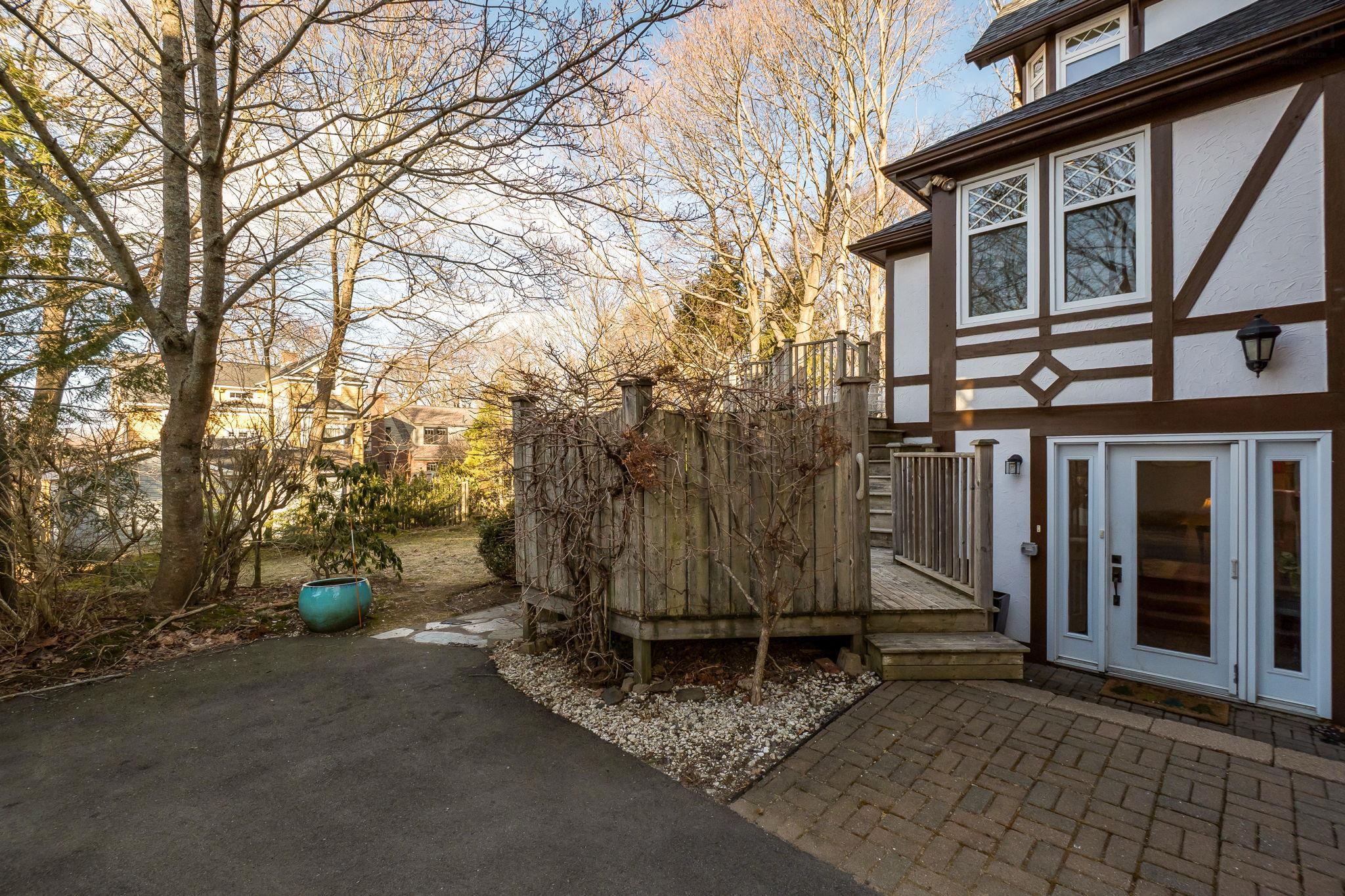 $2,225,000.00: 1950 Connaught Avenue, Halifax