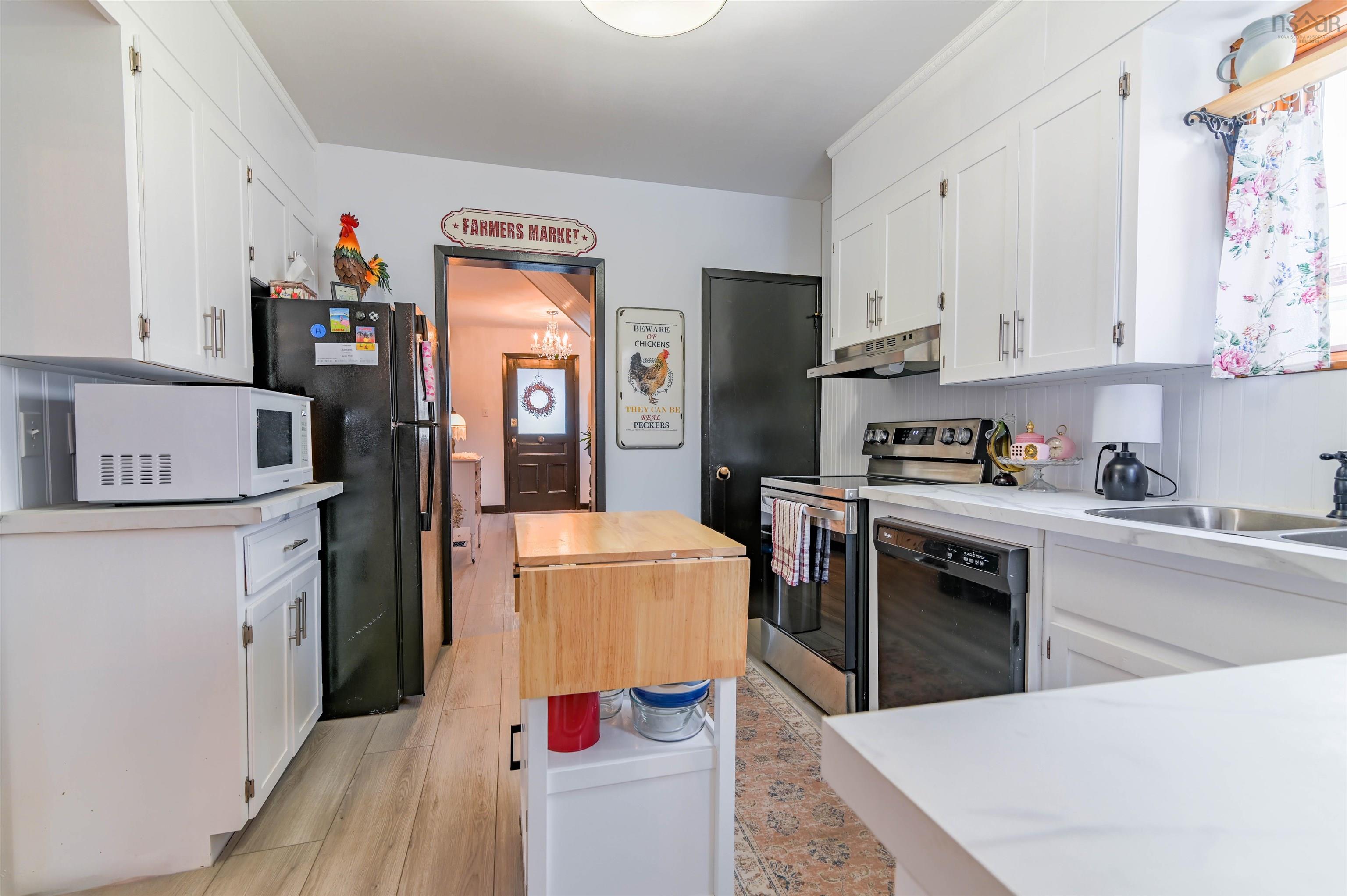 $425,000.00: 201 Main Street, Kentville