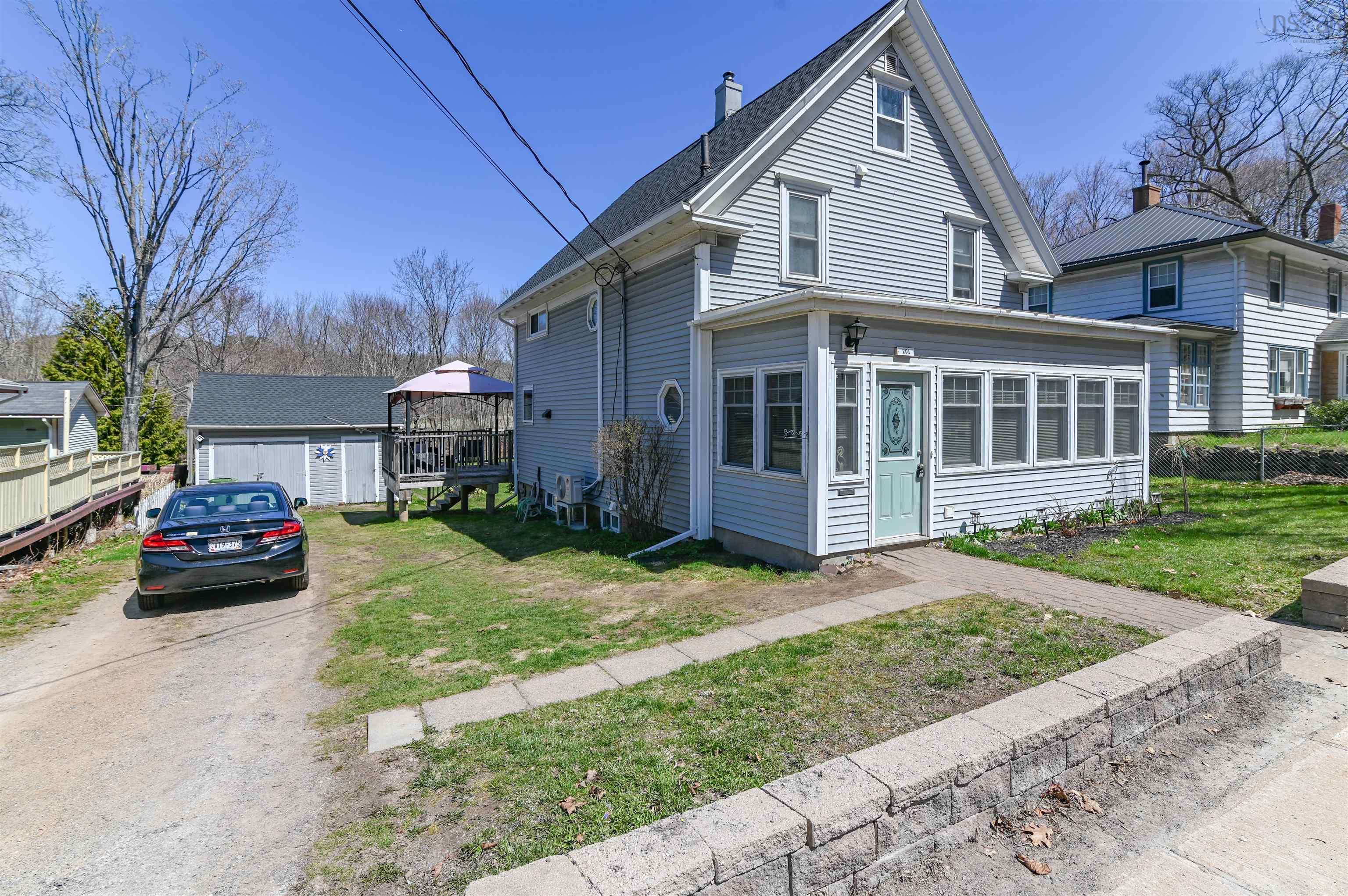 $399,900.00: 201 Main Street, Kentville
