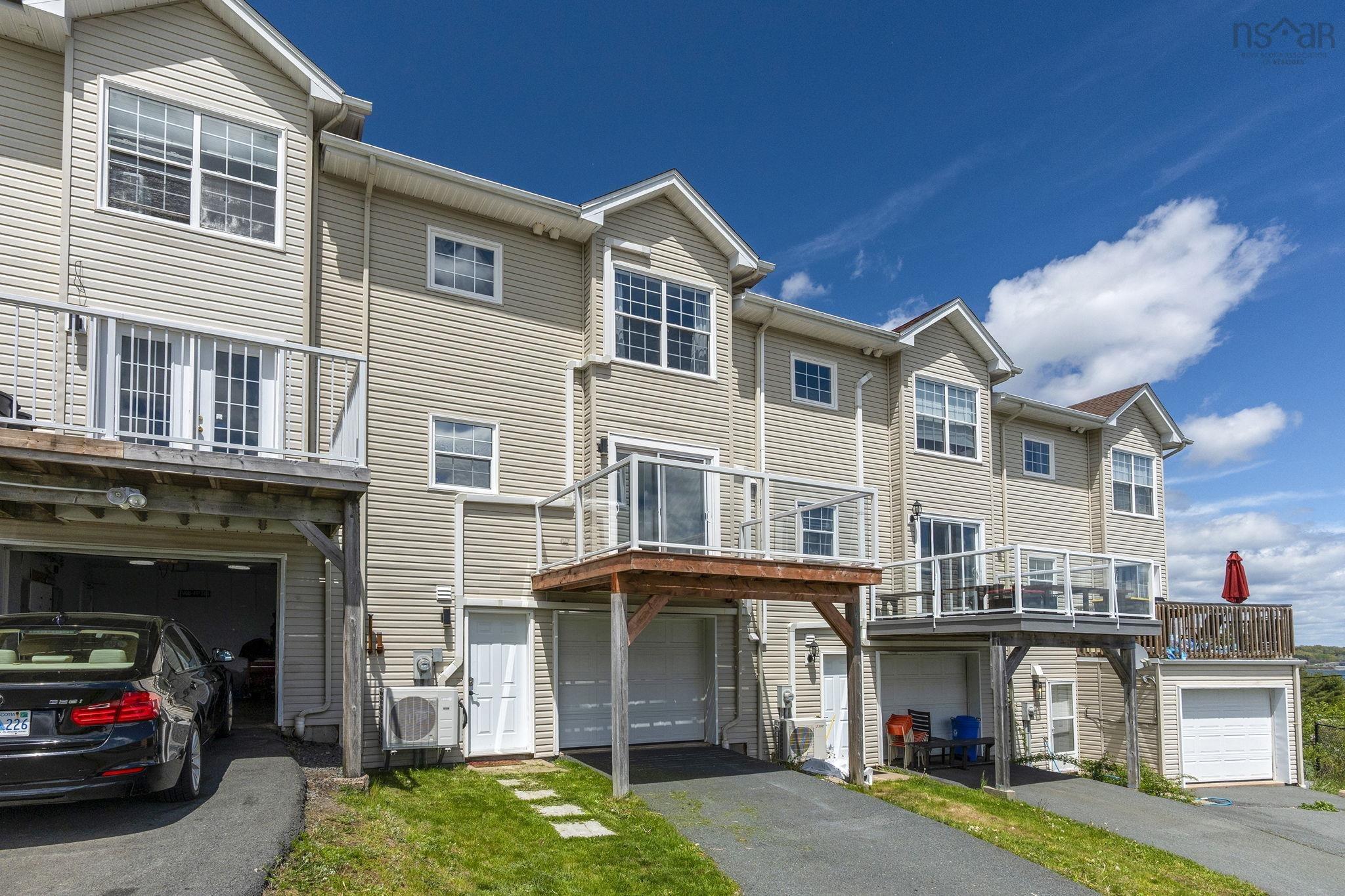 102 Larry Uteck Boulevard, Halifax, NS (MLS 202601590)