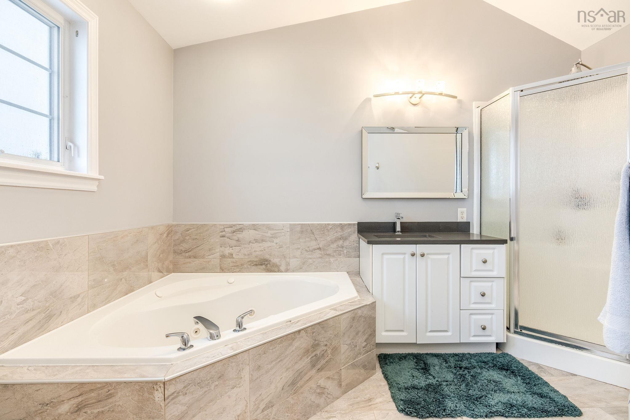 102 Larry Uteck Boulevard, Halifax, NS (MLS 202601590)