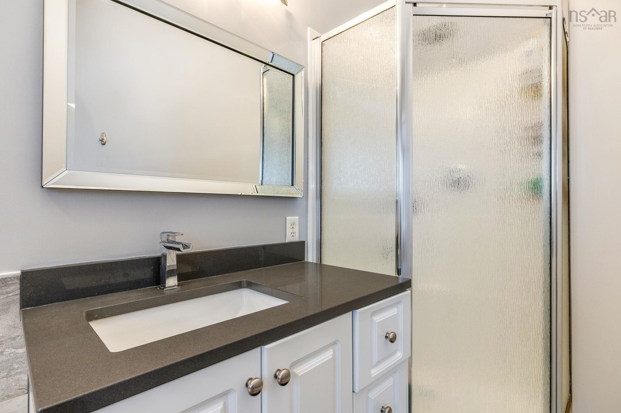 102 Larry Uteck Boulevard, Halifax, NS (MLS 202601590)