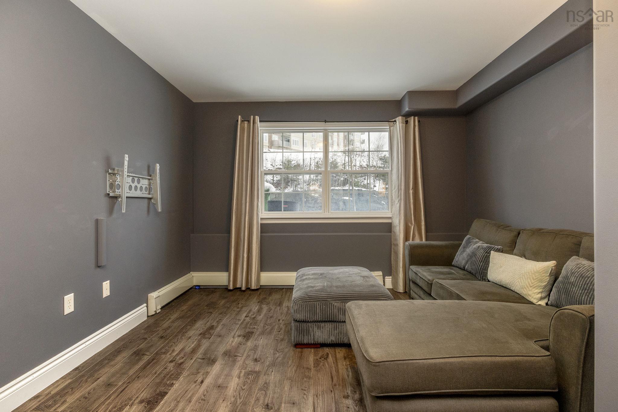 102 Larry Uteck Boulevard, Halifax, NS (MLS 202601590)