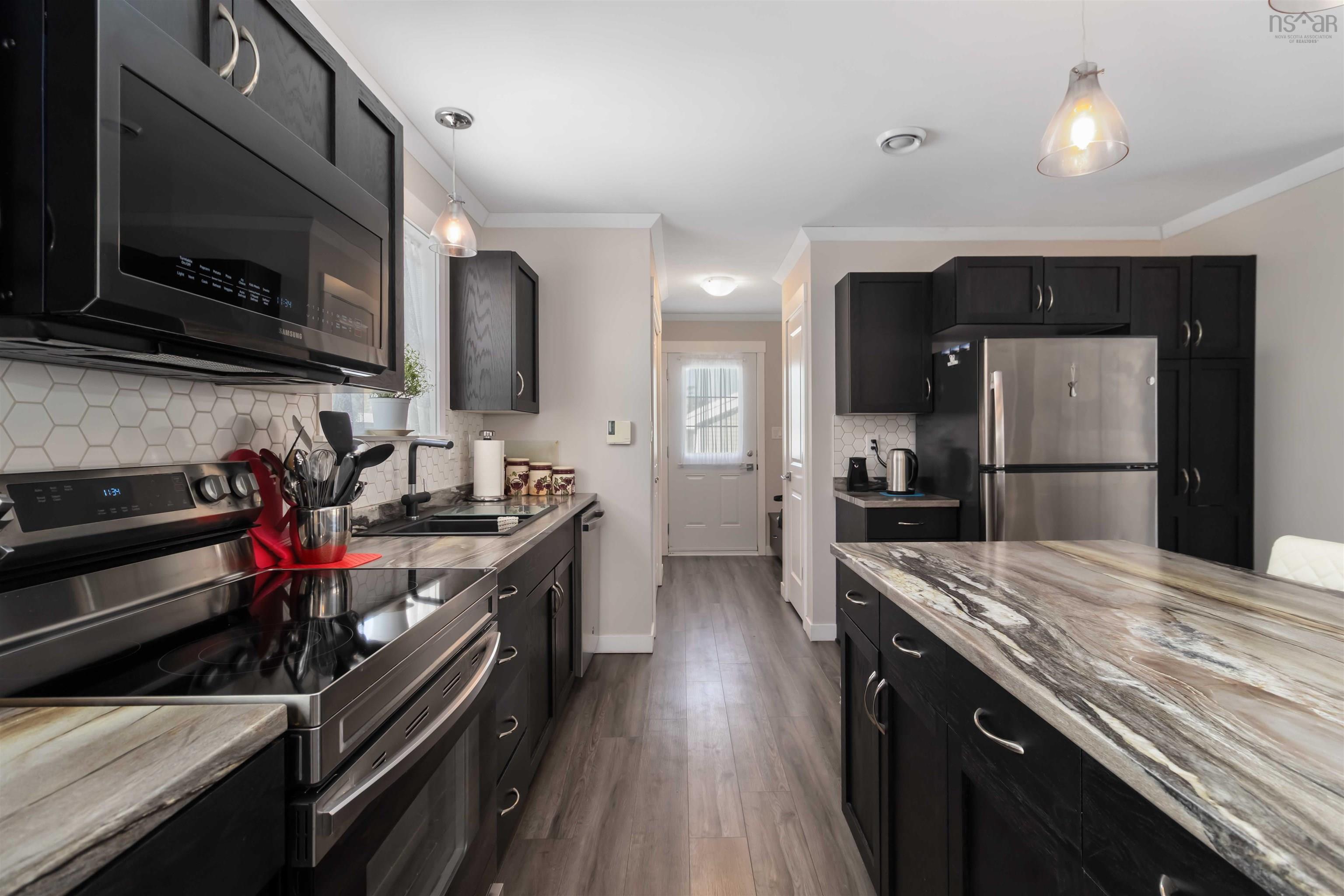 10 Mossberry Close, Hubley, NS (MLS 202601596)