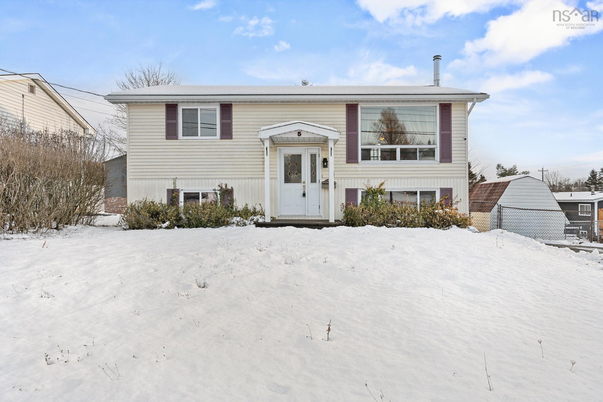 5 Poplar Drive, Cole Harbour, NS (MLS® 202601604)