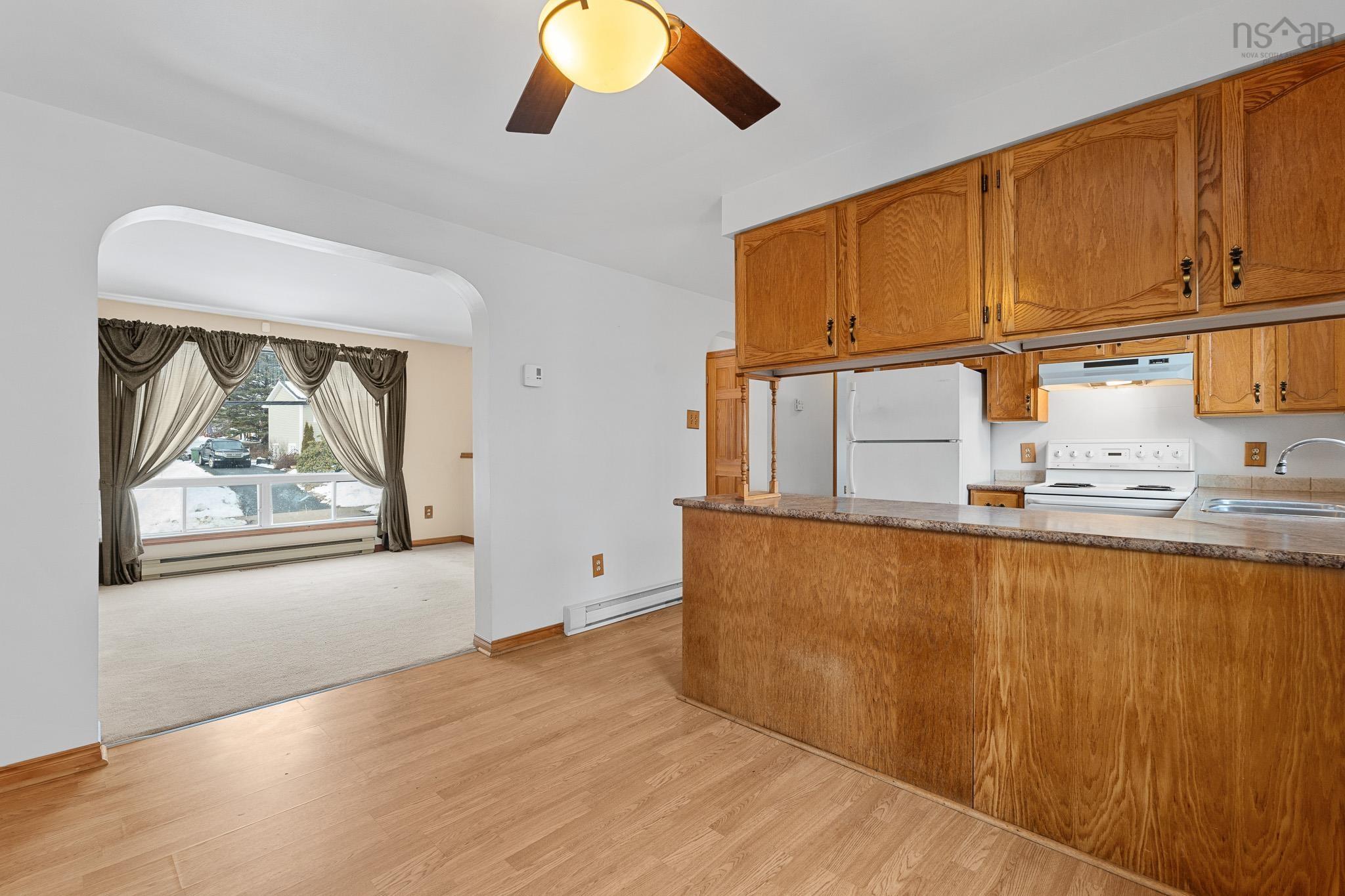 5 Poplar Drive, Cole Harbour, NS (MLS 202601604)