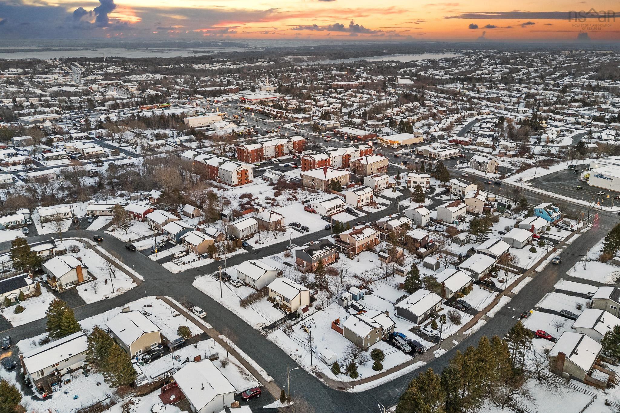 5 Poplar Drive, Cole Harbour, NS (MLS 202601604)