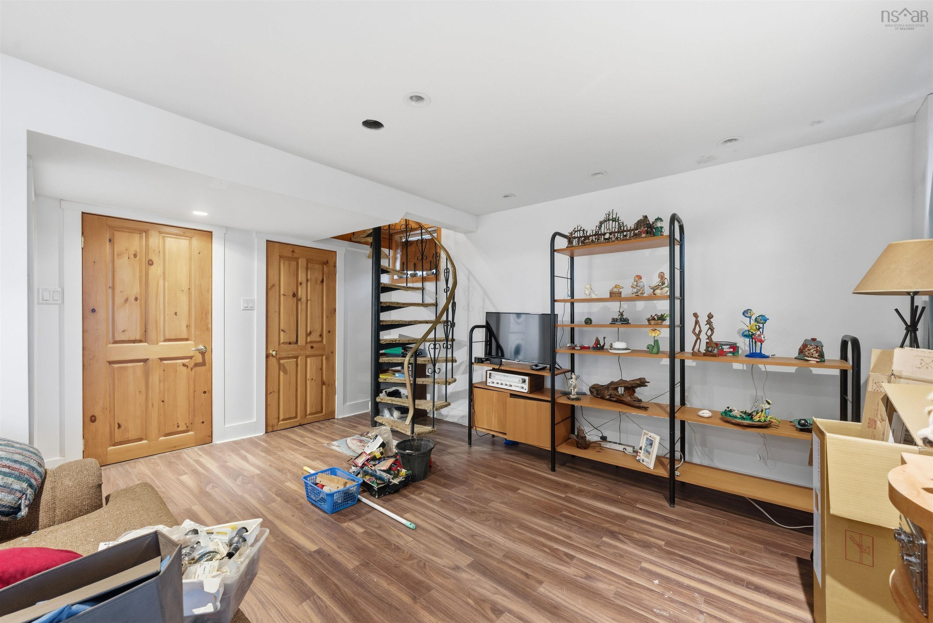 $549,000.00: 8278 St Margarets Bay Road, Black Point