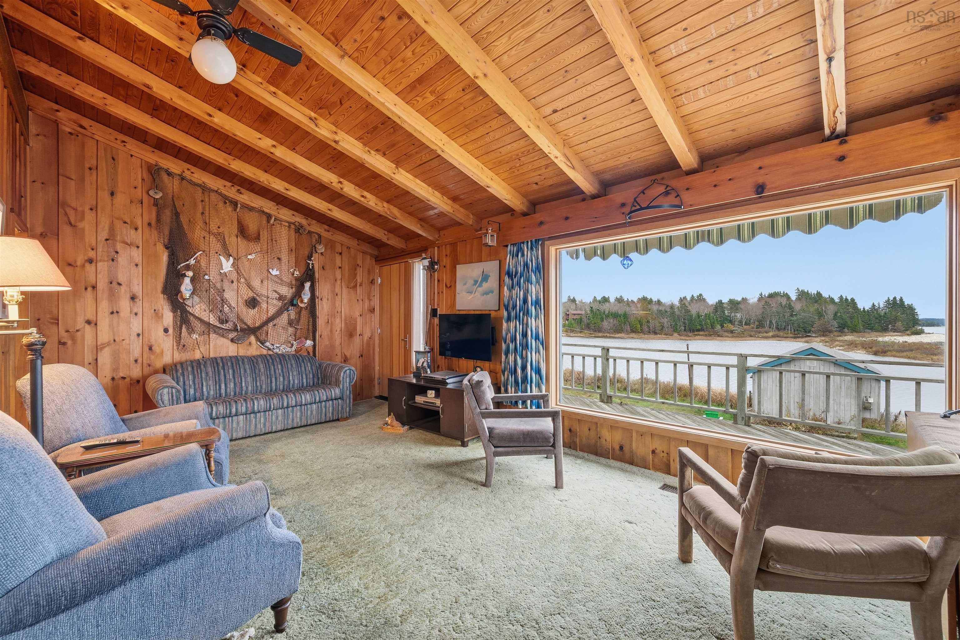 $549,000.00: 8278 St Margarets Bay Road, Black Point