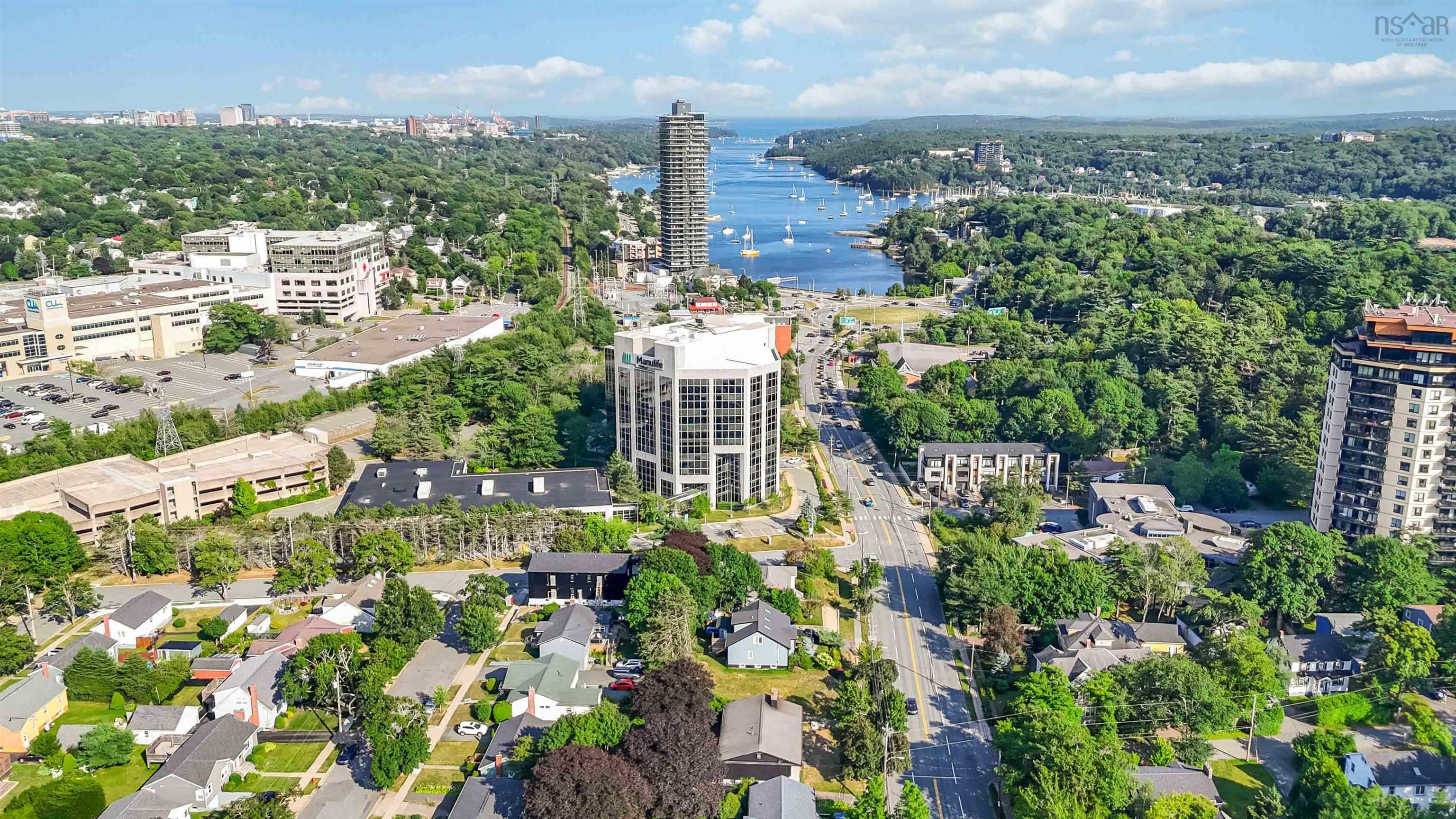 $459,900.00: 2785 Joseph Howe Drive, Halifax