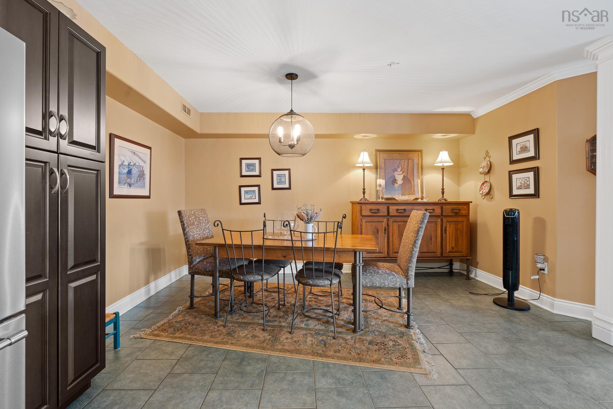 $649,900.00: 214 512 Parkland Drive, Halifax