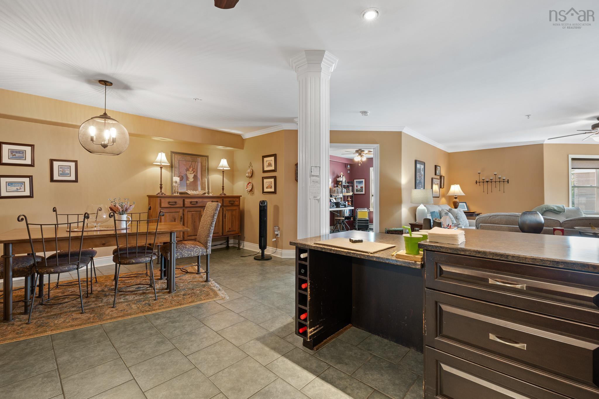 $649,900.00: 214 512 Parkland Drive, Halifax