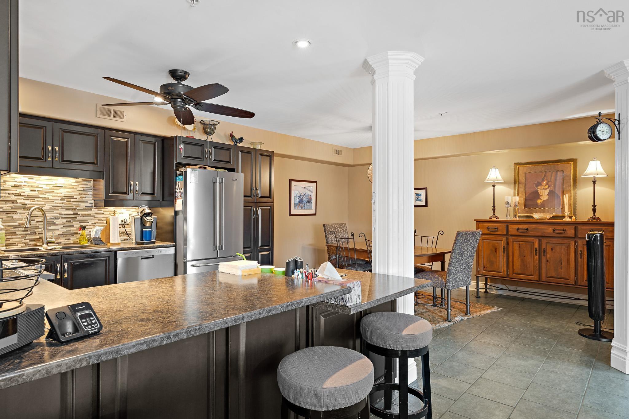 $649,900.00: 214 512 Parkland Drive, Halifax