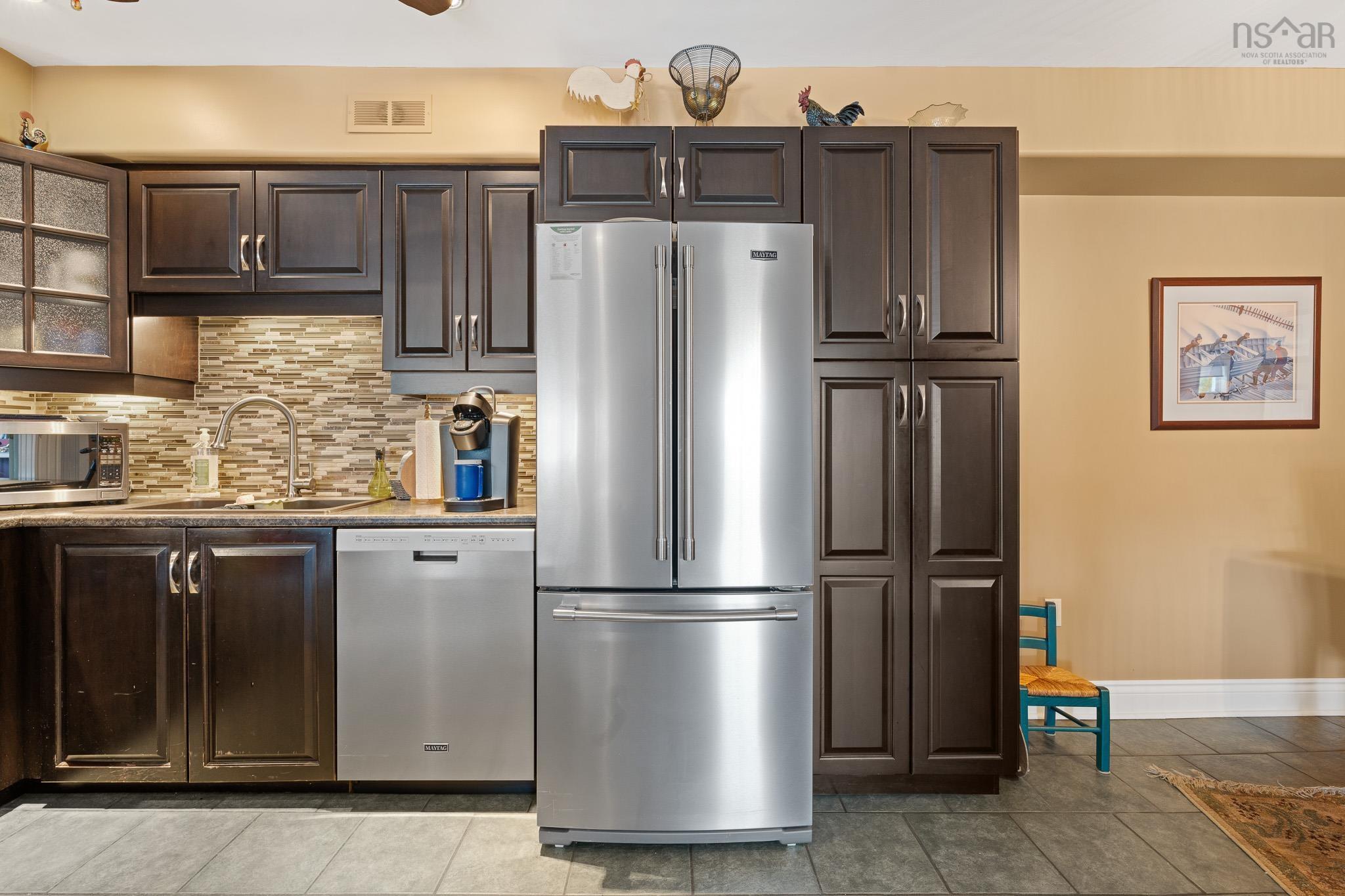 $649,900.00: 214 512 Parkland Drive, Halifax